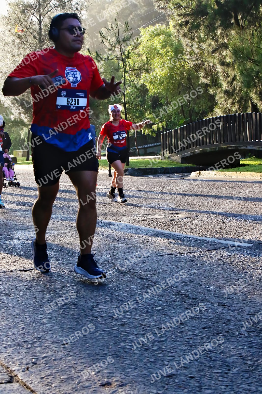 Foto de la CARRERA BIMBO GLOBAL RACE GUADALAJARA en Centro Comercial Andares, Blvd. Puerta de Hierro 4965, Zapopan a las 07:28 · dorsal 5230, 4762