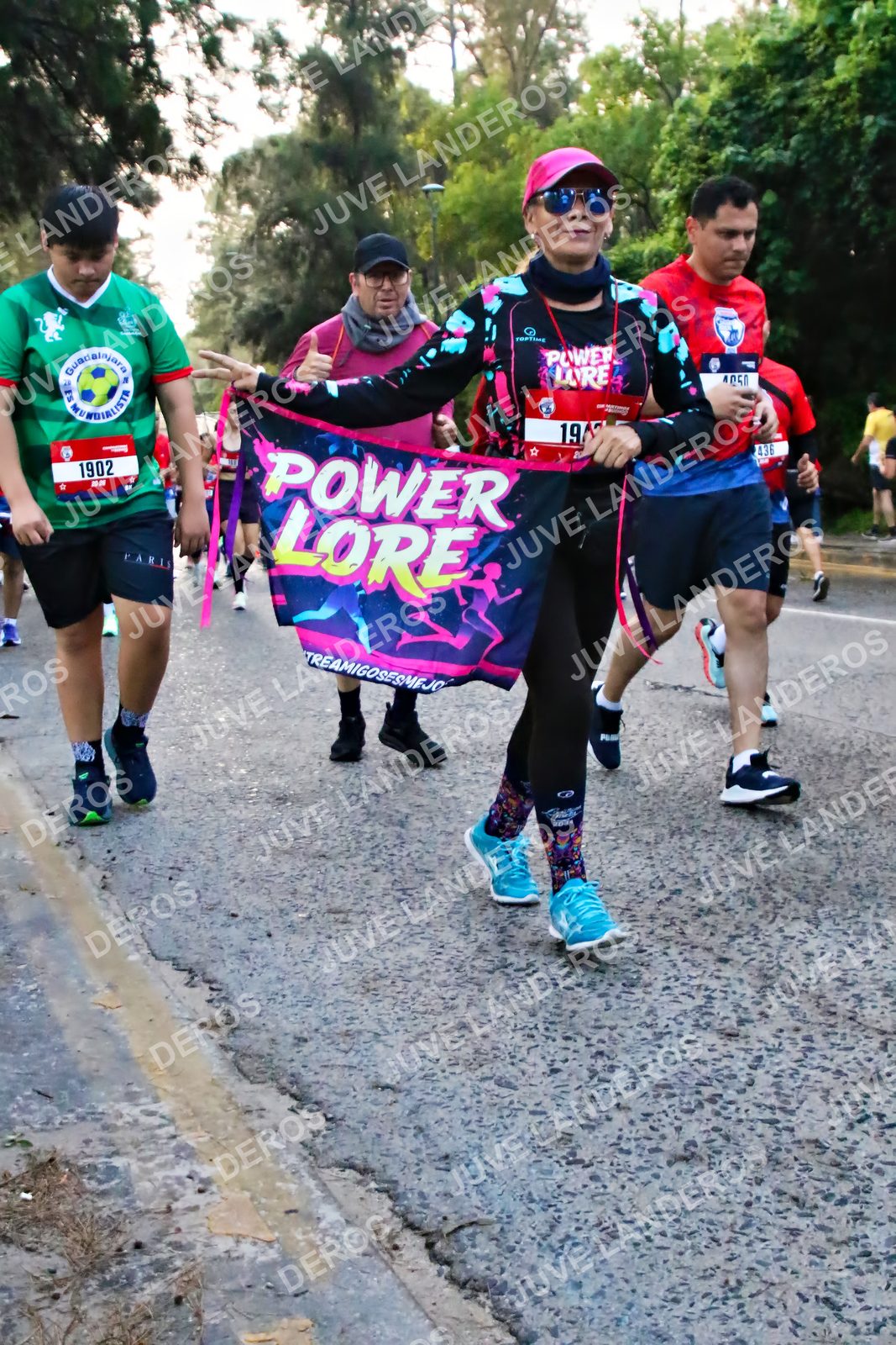 Foto de la CARRERA BIMBO GLOBAL RACE GUADALAJARA en Centro Comercial Andares, Blvd. Puerta de Hierro 4965, Zapopan a las 07:00 · dorsal 1902, 436, 4050