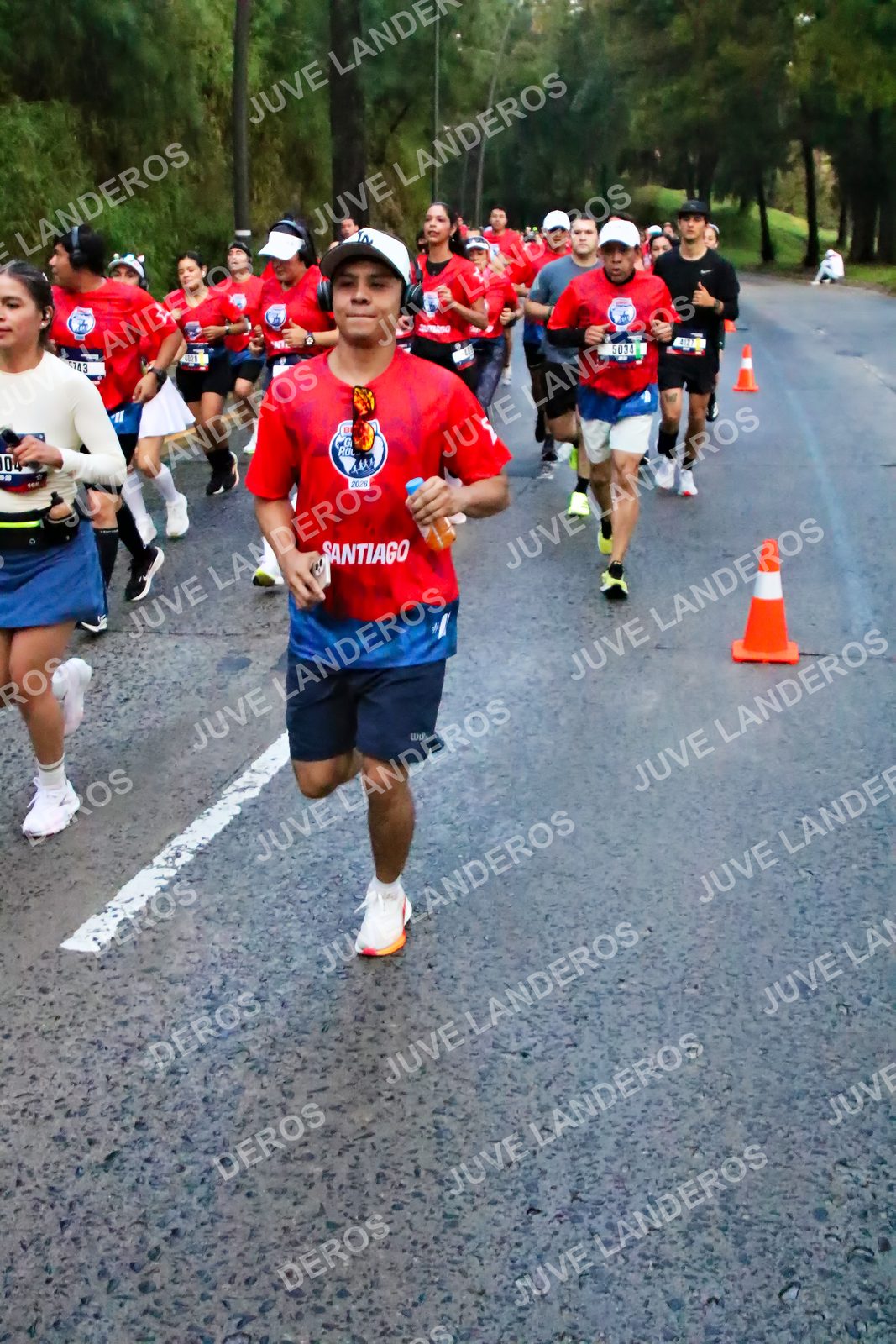 Foto de la CARRERA BIMBO GLOBAL RACE GUADALAJARA en Centro Comercial Andares, Blvd. Puerta de Hierro 4965, Zapopan a las 06:41 · dorsal 5034