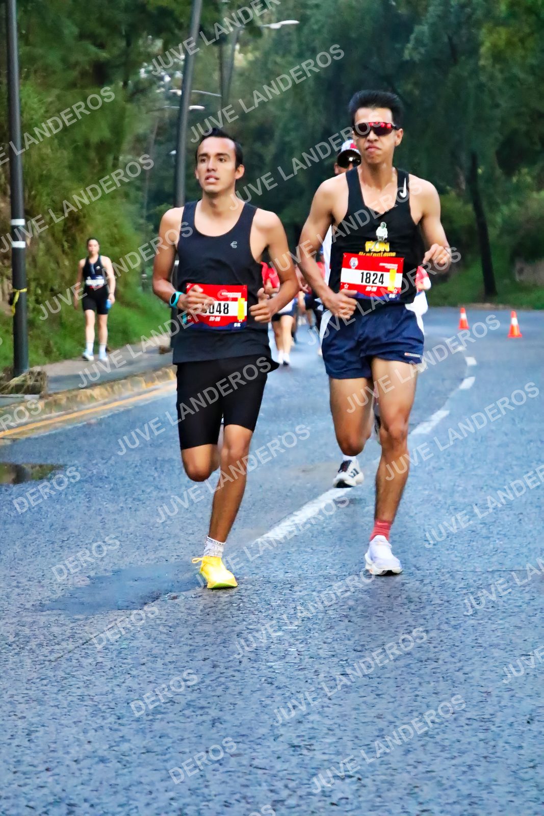 Foto de la CARRERA BIMBO GLOBAL RACE GUADALAJARA en Centro Comercial Andares, Blvd. Puerta de Hierro 4965, Zapopan a las 04:52 · dorsal 1824, 48