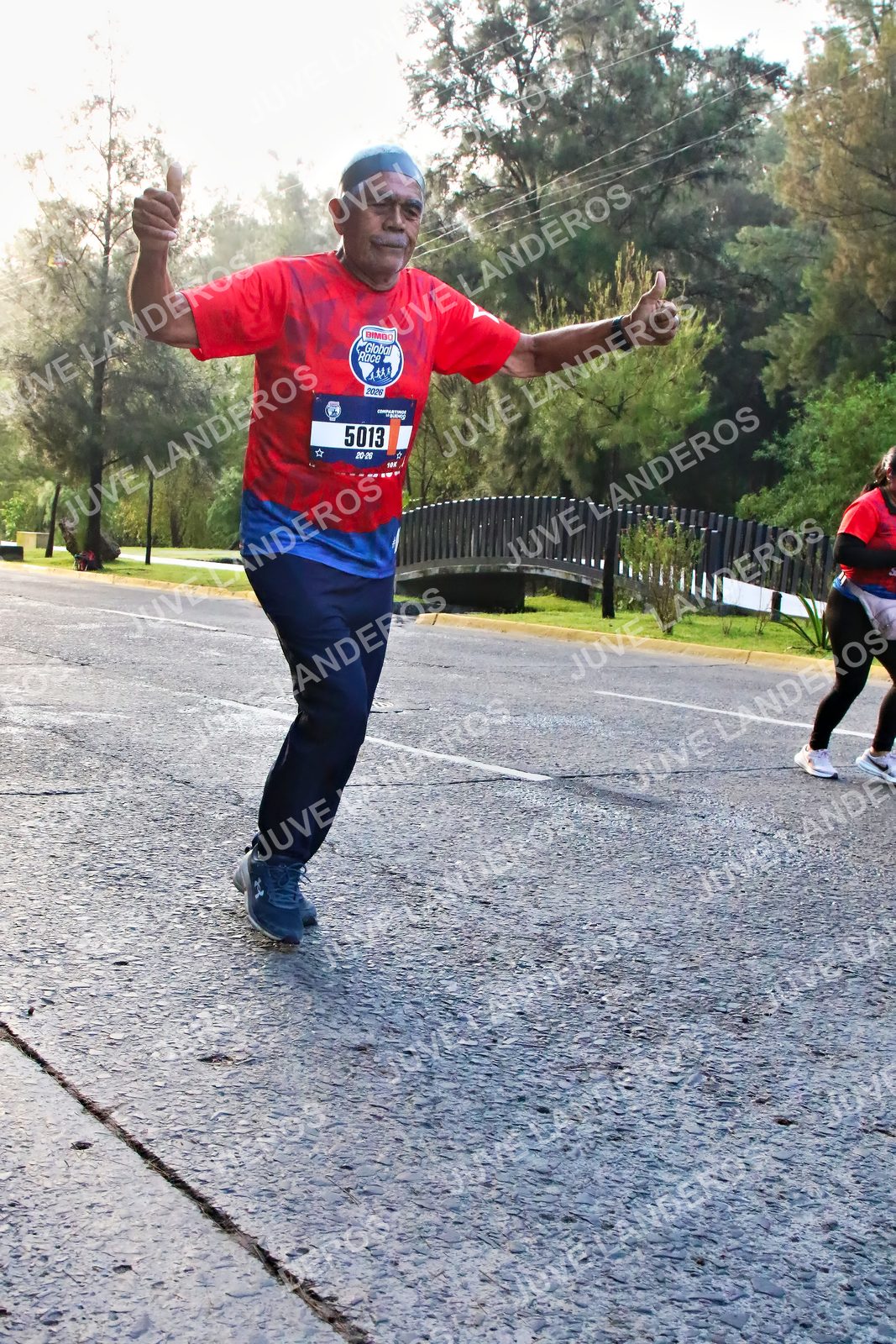 Foto de la CARRERA BIMBO GLOBAL RACE GUADALAJARA en Centro Comercial Andares, Blvd. Puerta de Hierro 4965, Zapopan a las 07:37 · dorsal 5013, 2020
