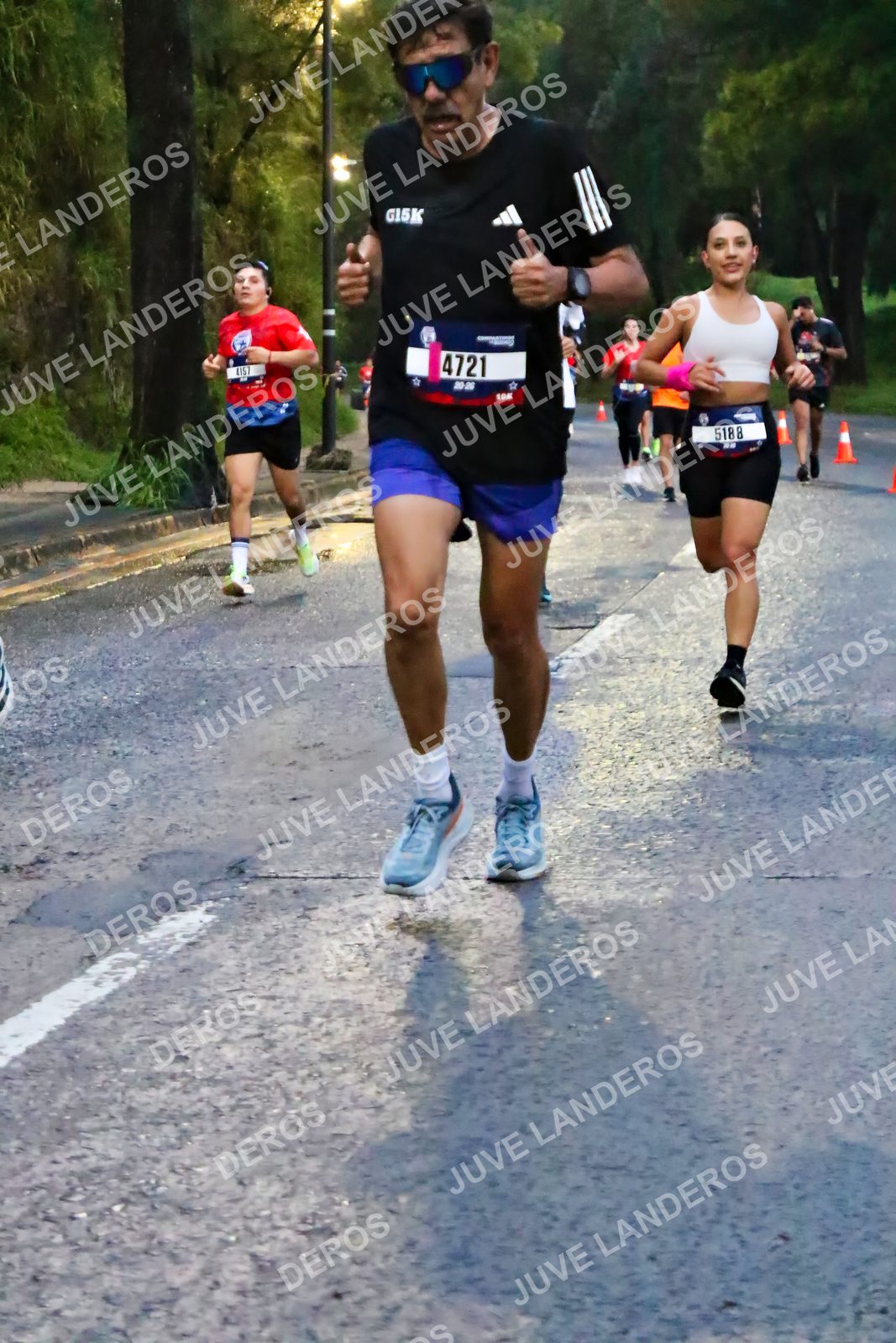 Foto de la CARRERA BIMBO GLOBAL RACE GUADALAJARA en Centro Comercial Andares, Blvd. Puerta de Hierro 4965, Zapopan a las 06:38 · dorsal 4721, 5188