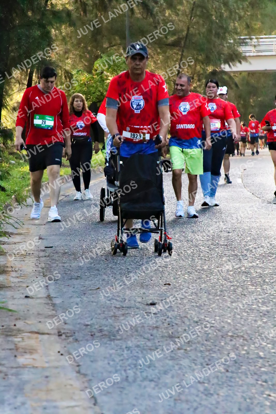 Foto de la CARRERA BIMBO GLOBAL RACE GUADALAJARA en Centro Comercial Andares, Blvd. Puerta de Hierro 4965, Zapopan a las 07:11 · dorsal 1929, 294, 28