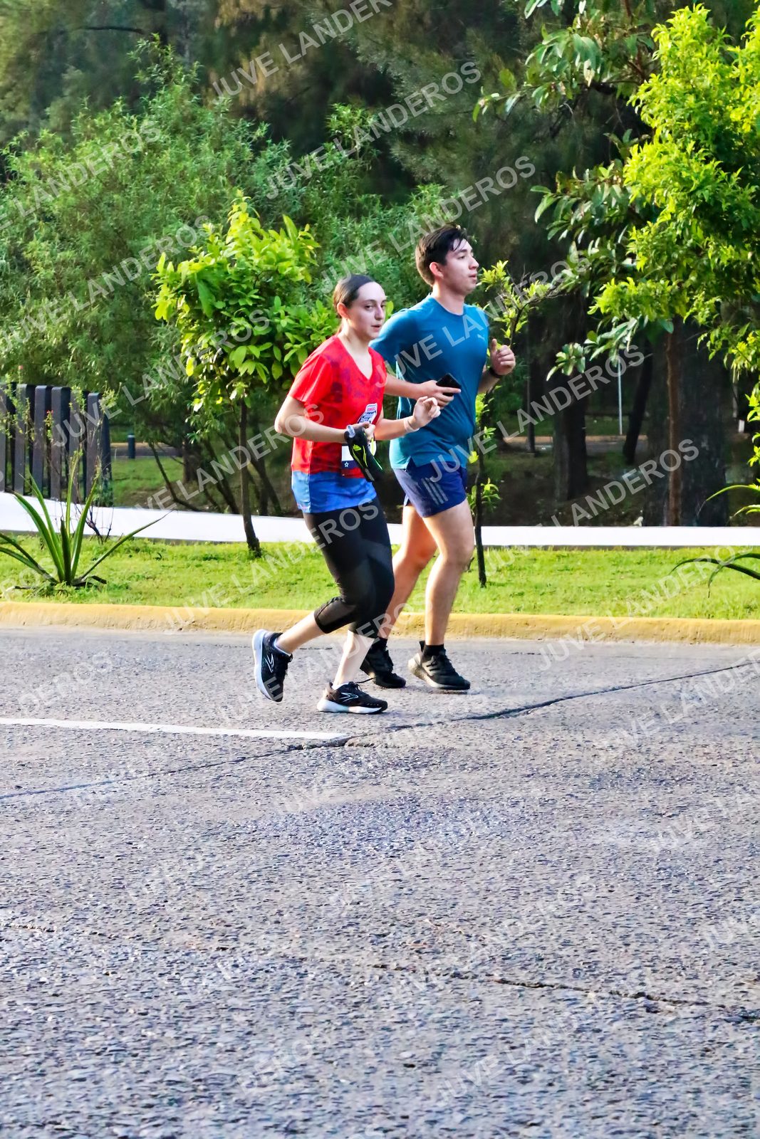 Foto de la CARRERA BIMBO GLOBAL RACE GUADALAJARA en Centro Comercial Andares, Blvd. Puerta de Hierro 4965, Zapopan a las 07:34