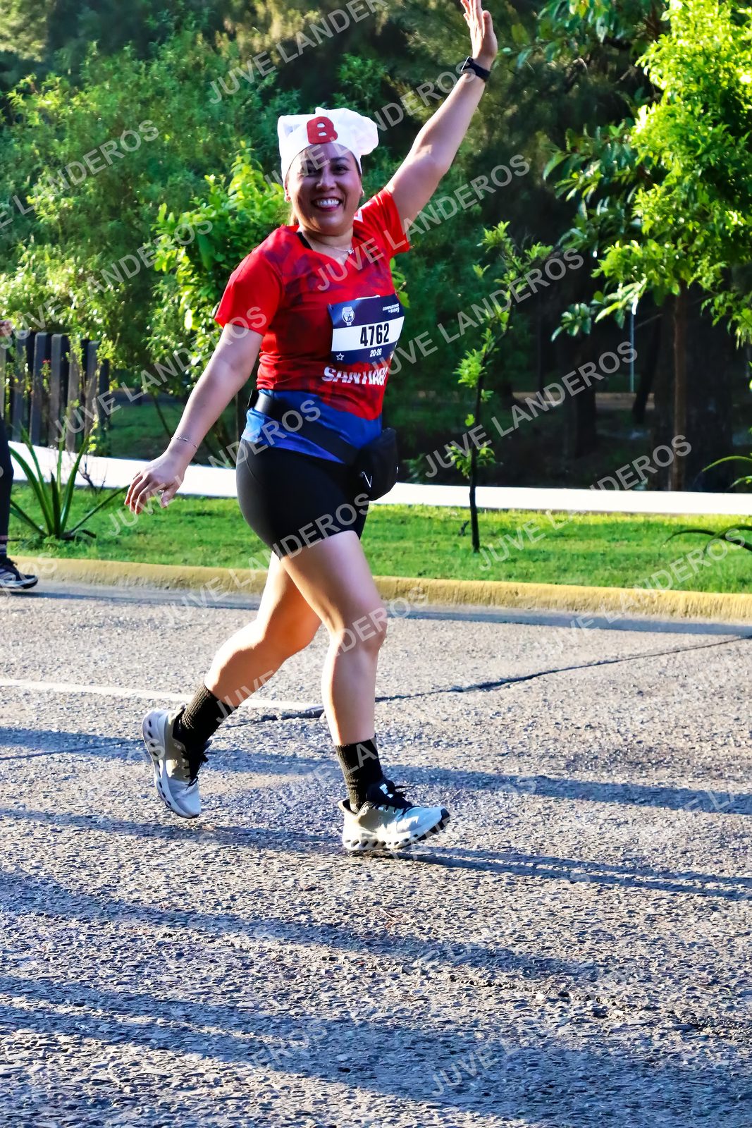 Foto de la CARRERA BIMBO GLOBAL RACE GUADALAJARA en Centro Comercial Andares, Blvd. Puerta de Hierro 4965, Zapopan a las 07:28 · dorsal 4762