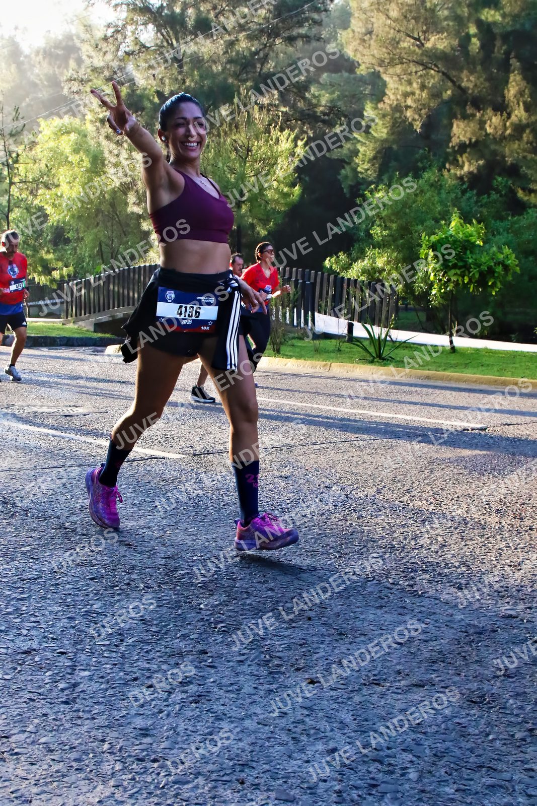 Foto de la CARRERA BIMBO GLOBAL RACE GUADALAJARA en Centro Comercial Andares, Blvd. Puerta de Hierro 4965, Zapopan a las 07:26 · dorsal 4136