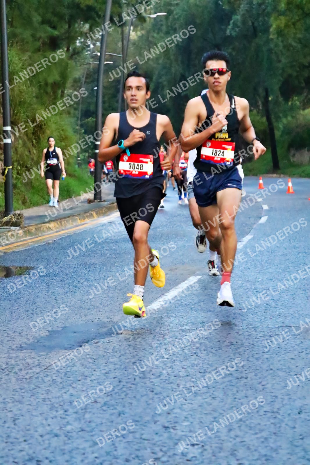 Foto de la CARRERA BIMBO GLOBAL RACE GUADALAJARA en Centro Comercial Andares, Blvd. Puerta de Hierro 4965, Zapopan a las 04:52 · dorsal 1824, 3048
