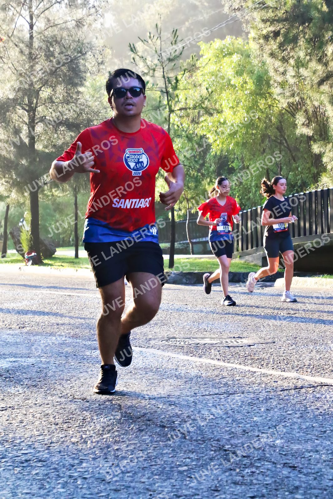 Foto de la CARRERA BIMBO GLOBAL RACE GUADALAJARA en Centro Comercial Andares, Blvd. Puerta de Hierro 4965, Zapopan a las 07:27 · dorsal 4919, 4073
