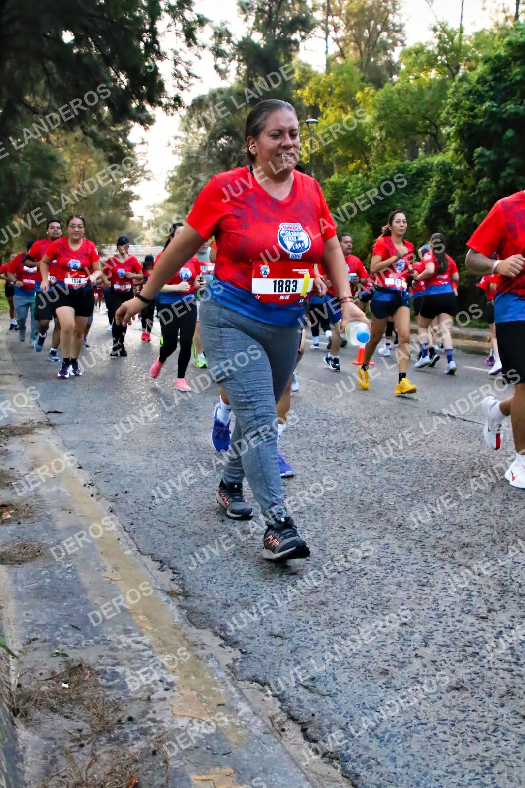 Foto de la CARRERA BIMBO GLOBAL RACE GUADALAJARA en Centro Comercial Andares, Blvd. Puerta de Hierro 4965, Zapopan a las 06:59 · dorsal 1883, 2020, 1891