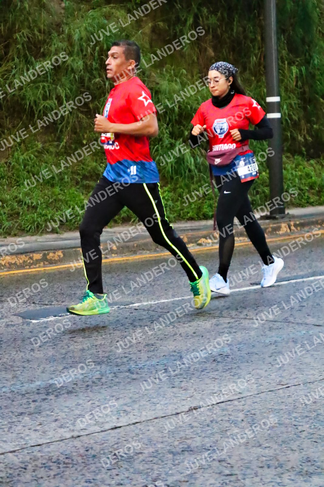 Foto de la CARRERA BIMBO GLOBAL RACE GUADALAJARA en Centro Comercial Andares, Blvd. Puerta de Hierro 4965, Zapopan a las 04:54 · dorsal 4201