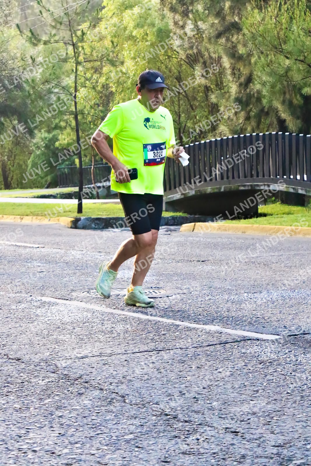 Foto de la CARRERA BIMBO GLOBAL RACE GUADALAJARA en Centro Comercial Andares, Blvd. Puerta de Hierro 4965, Zapopan a las 07:34 · dorsal 3824