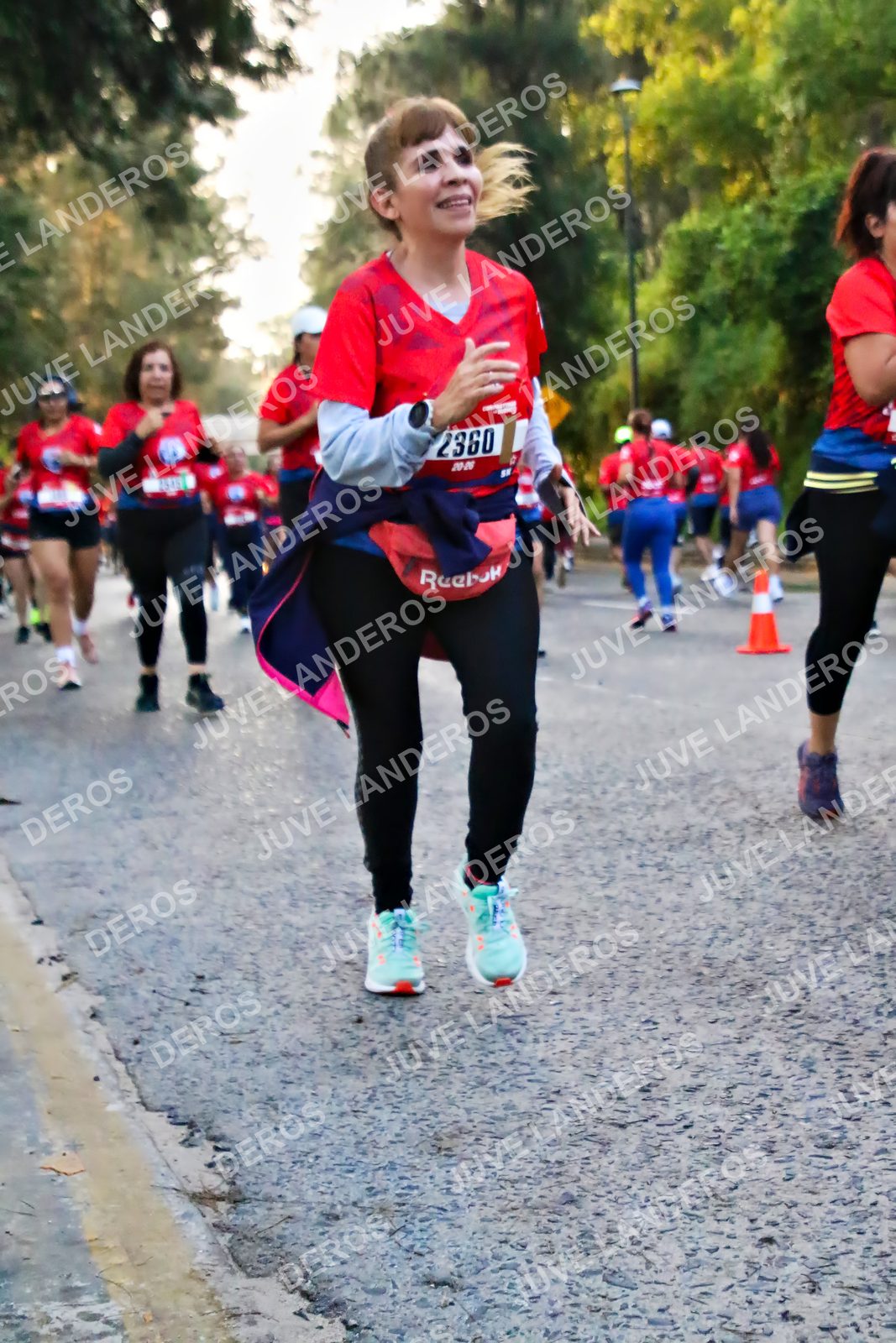 Foto de la CARRERA BIMBO GLOBAL RACE GUADALAJARA en Centro Comercial Andares, Blvd. Puerta de Hierro 4965, Zapopan a las 06:58 · dorsal 2360