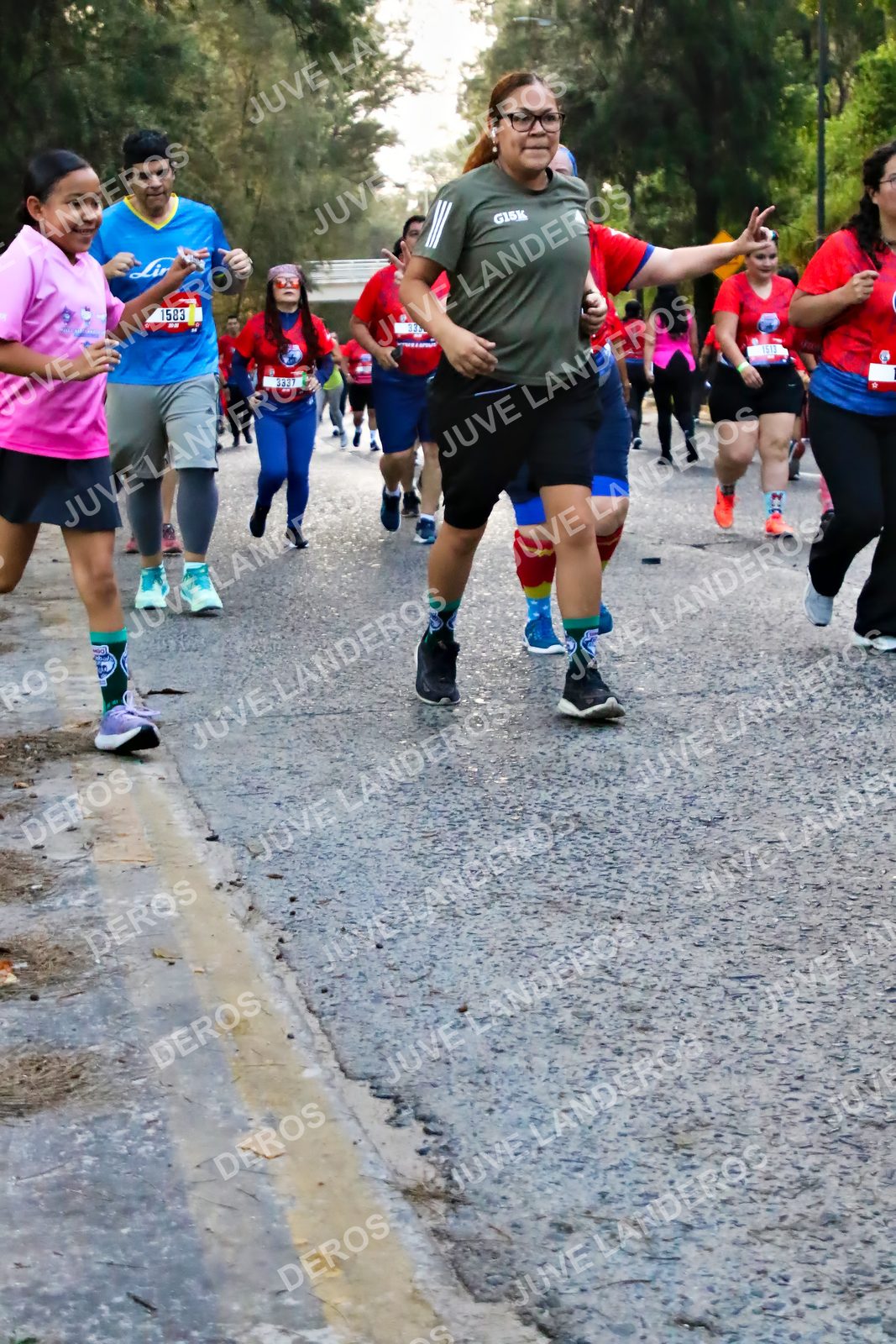 Foto de la CARRERA BIMBO GLOBAL RACE GUADALAJARA en Centro Comercial Andares, Blvd. Puerta de Hierro 4965, Zapopan a las 07:04 · dorsal 1583, 3337