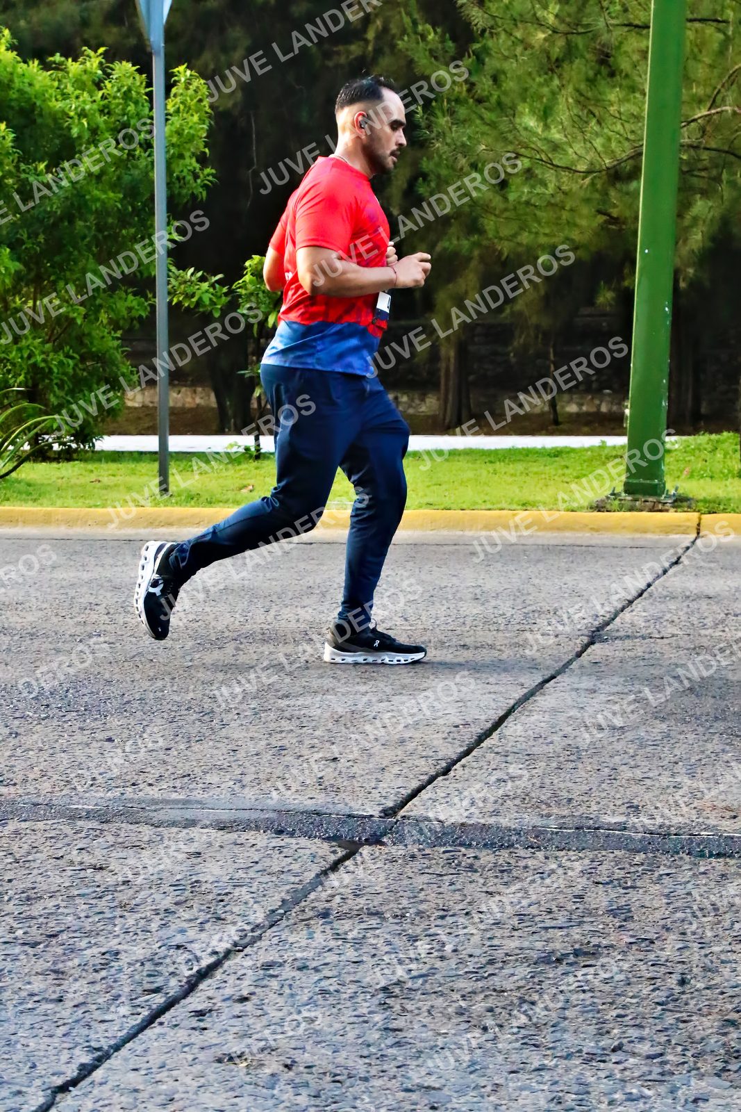 Foto de la CARRERA BIMBO GLOBAL RACE GUADALAJARA en Centro Comercial Andares, Blvd. Puerta de Hierro 4965, Zapopan a las 07:40