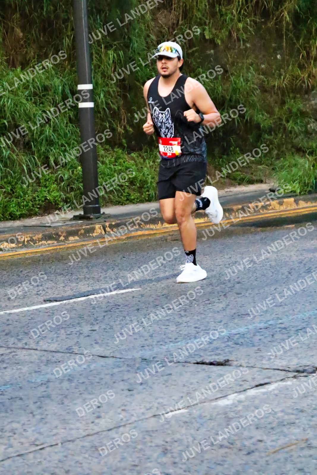 Foto de la CARRERA BIMBO GLOBAL RACE GUADALAJARA en Centro Comercial Andares, Blvd. Puerta de Hierro 4965, Zapopan a las 04:55 · dorsal 2248