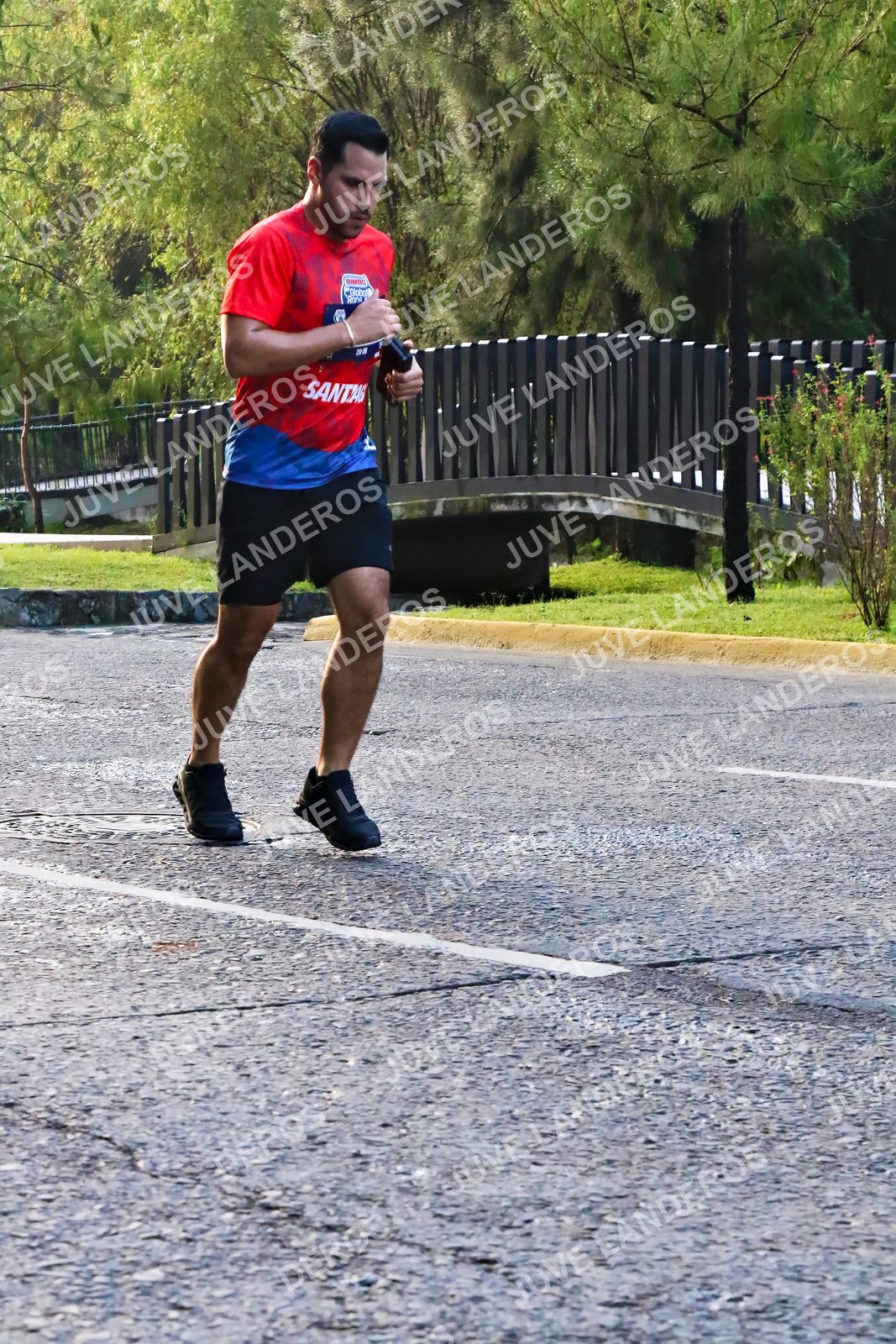 Foto de la CARRERA BIMBO GLOBAL RACE GUADALAJARA en Centro Comercial Andares, Blvd. Puerta de Hierro 4965, Zapopan a las 07:38