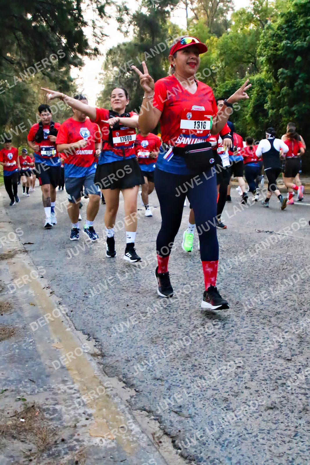 Foto de la CARRERA BIMBO GLOBAL RACE GUADALAJARA en Centro Comercial Andares, Blvd. Puerta de Hierro 4965, Zapopan a las 06:56 · dorsal 1316, 17600, 4124