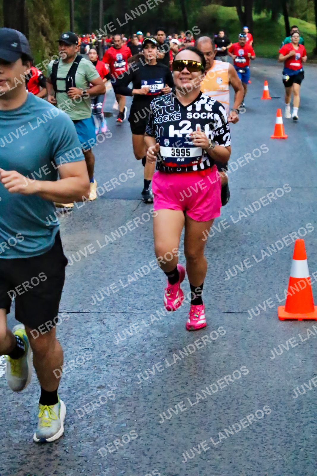 Foto de la CARRERA BIMBO GLOBAL RACE GUADALAJARA en Centro Comercial Andares, Blvd. Puerta de Hierro 4965, Zapopan a las 06:40 · dorsal 3995