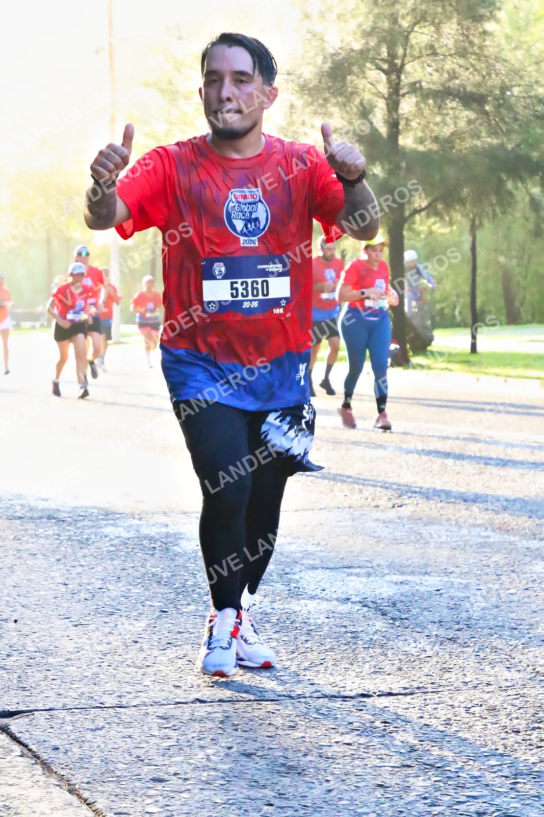 Foto de la CARRERA BIMBO GLOBAL RACE GUADALAJARA en Centro Comercial Andares, Blvd. Puerta de Hierro 4965, Zapopan a las 07:26 · dorsal 5360