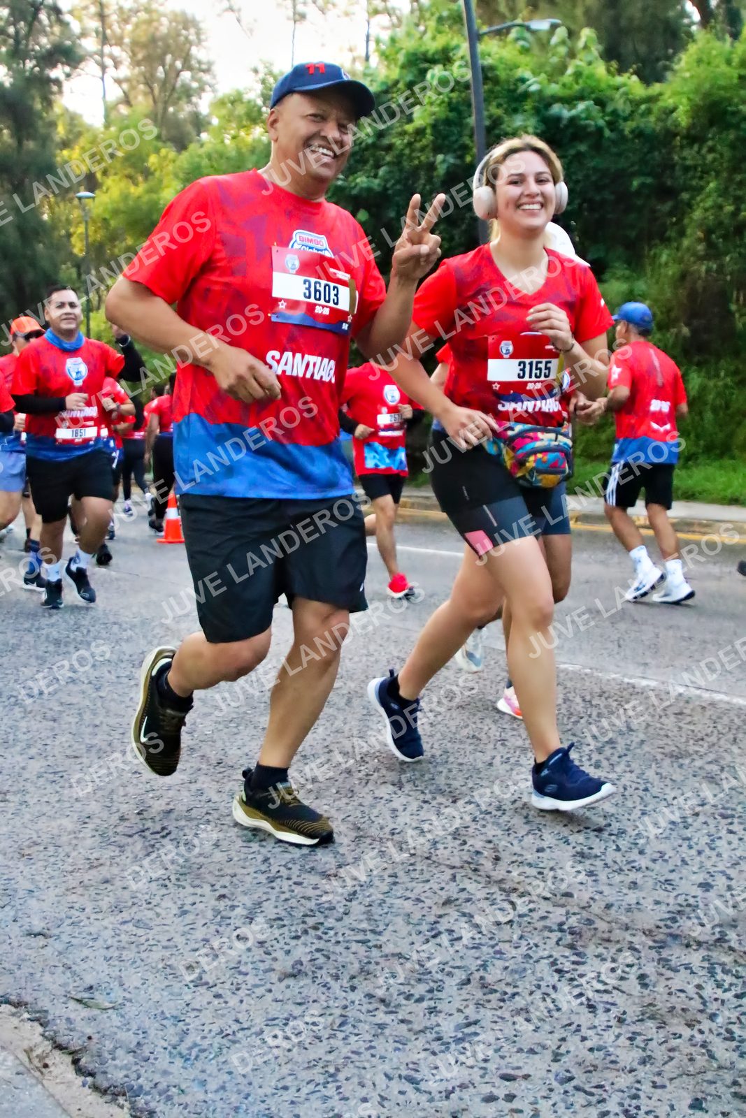 Foto de la CARRERA BIMBO GLOBAL RACE GUADALAJARA en Centro Comercial Andares, Blvd. Puerta de Hierro 4965, Zapopan a las 06:59 · dorsal 3155, 3603, 185