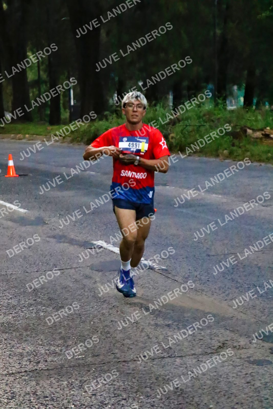 Foto de la CARRERA BIMBO GLOBAL RACE GUADALAJARA en Centro Comercial Andares, Blvd. Puerta de Hierro 4965, Zapopan a las 06:35 · dorsal 4991
