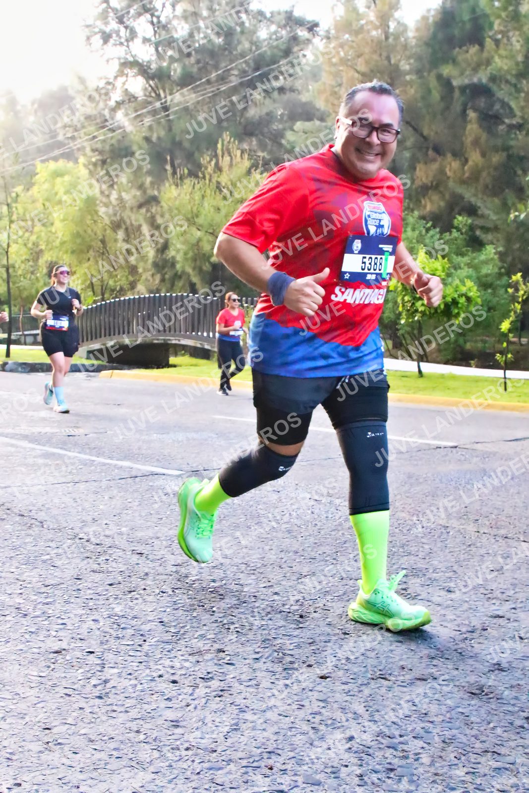 Foto de la CARRERA BIMBO GLOBAL RACE GUADALAJARA en Centro Comercial Andares, Blvd. Puerta de Hierro 4965, Zapopan a las 07:36 · dorsal 5388