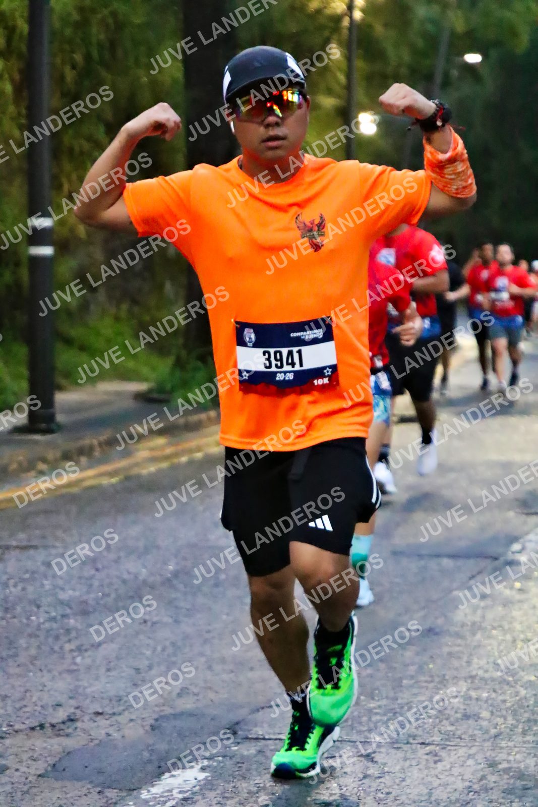 Foto de la CARRERA BIMBO GLOBAL RACE GUADALAJARA en Centro Comercial Andares, Blvd. Puerta de Hierro 4965, Zapopan a las 06:38 · dorsal 3941