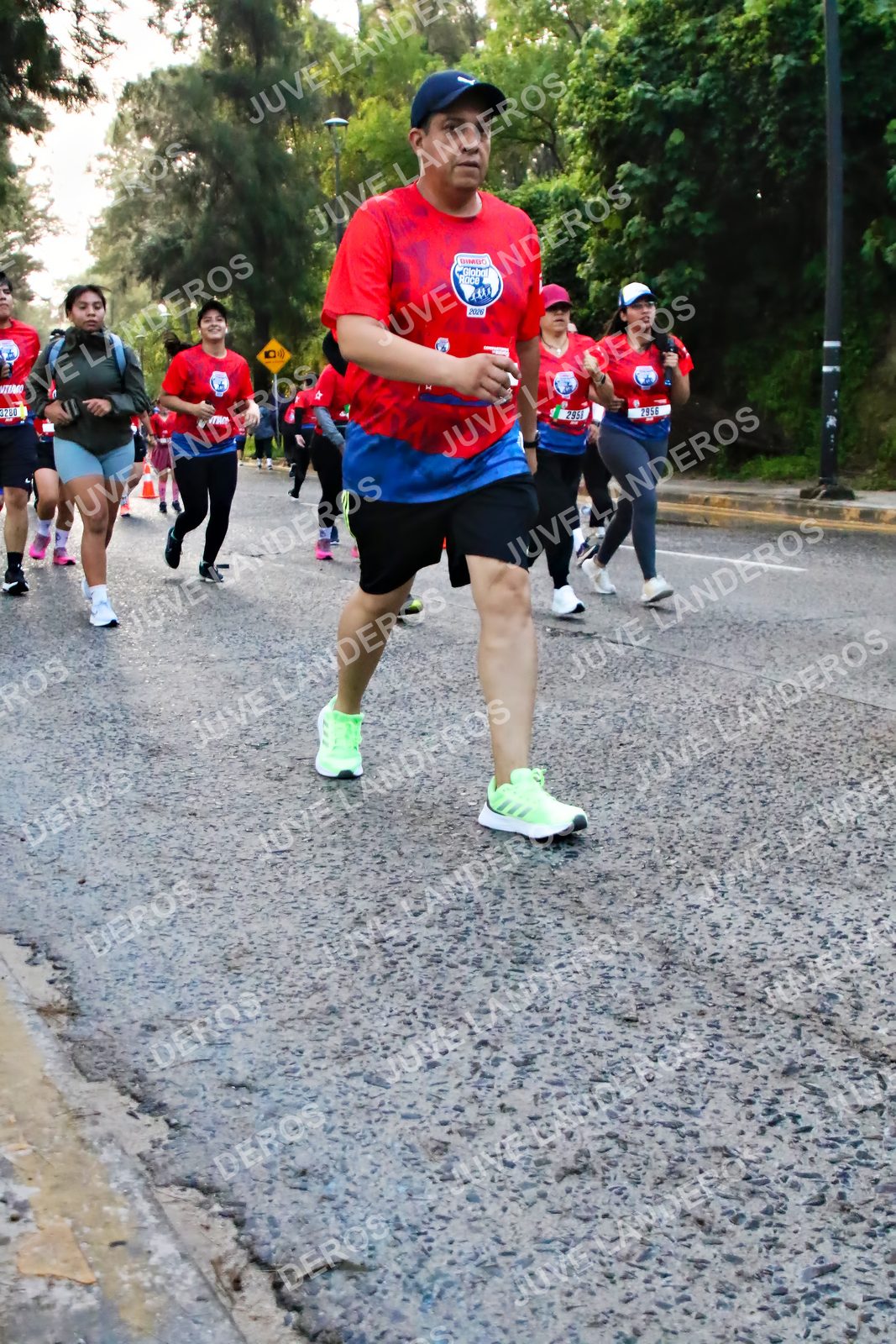 Foto de la CARRERA BIMBO GLOBAL RACE GUADALAJARA en Centro Comercial Andares, Blvd. Puerta de Hierro 4965, Zapopan a las 07:04 · dorsal 2955, 3280