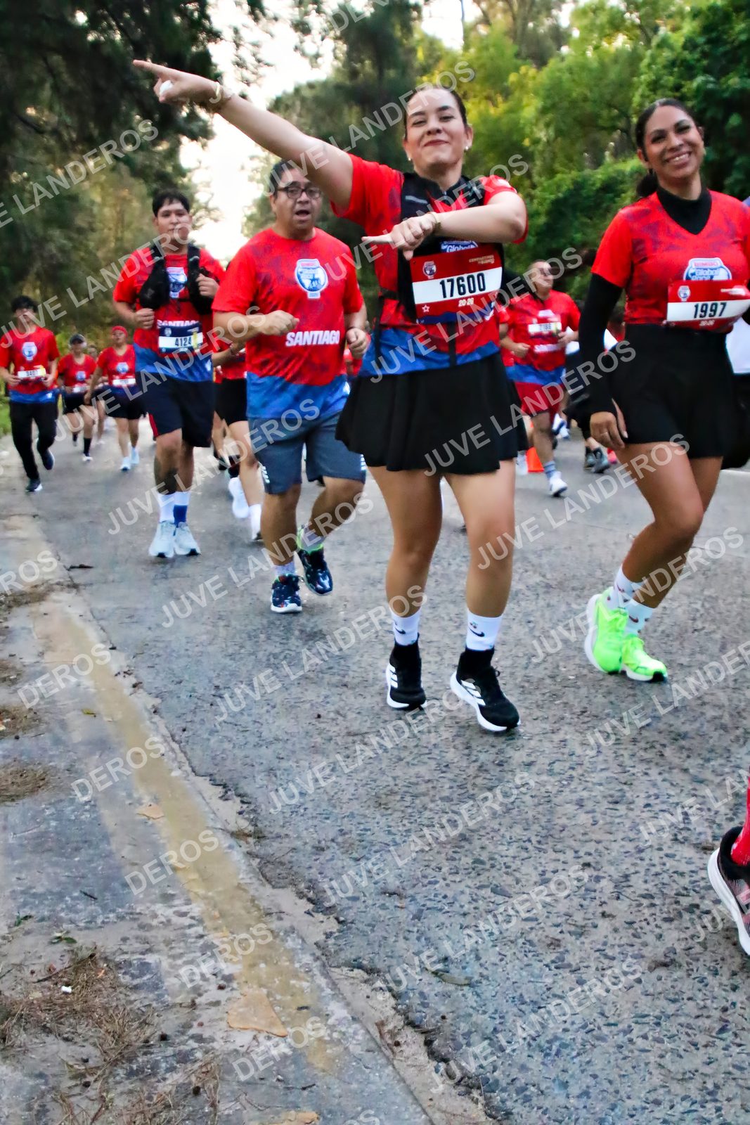 Foto de la CARRERA BIMBO GLOBAL RACE GUADALAJARA en Centro Comercial Andares, Blvd. Puerta de Hierro 4965, Zapopan a las 06:56 · dorsal 1997, 17600, 4124