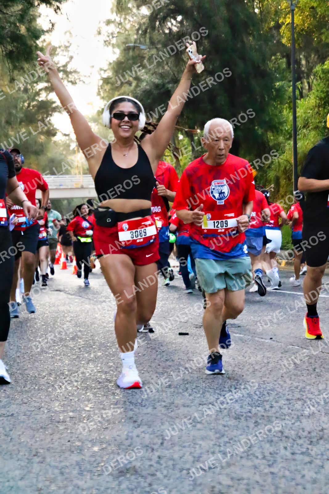 Foto de la CARRERA BIMBO GLOBAL RACE GUADALAJARA en Centro Comercial Andares, Blvd. Puerta de Hierro 4965, Zapopan a las 06:57 · dorsal 1209, 3089, 26