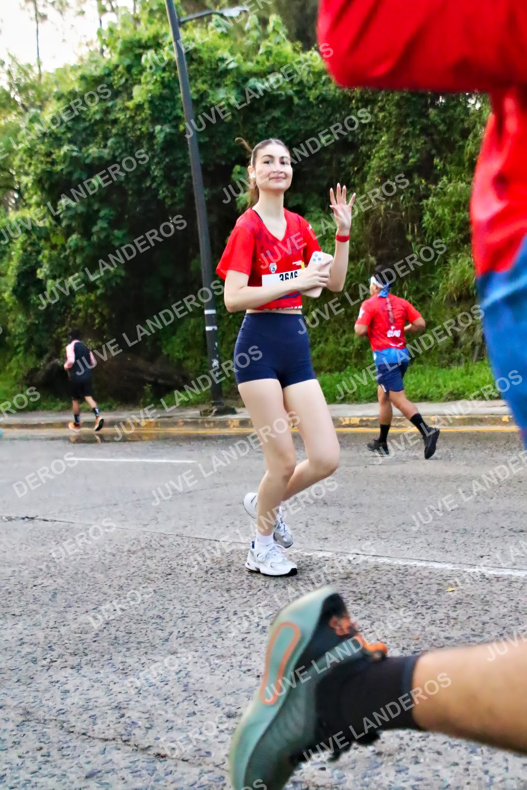 Foto de la CARRERA BIMBO GLOBAL RACE GUADALAJARA en Centro Comercial Andares, Blvd. Puerta de Hierro 4965, Zapopan a las 05:00 · dorsal 3646