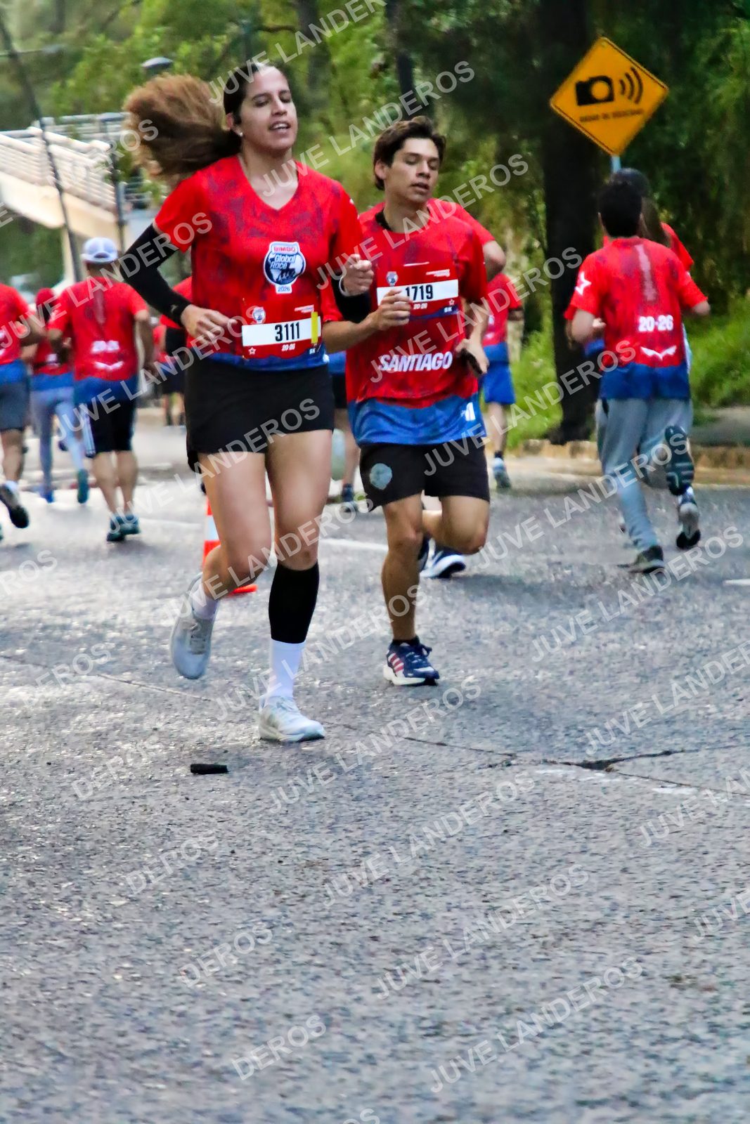 Foto de la CARRERA BIMBO GLOBAL RACE GUADALAJARA en Centro Comercial Andares, Blvd. Puerta de Hierro 4965, Zapopan a las 04:57 · dorsal 3111, 1719