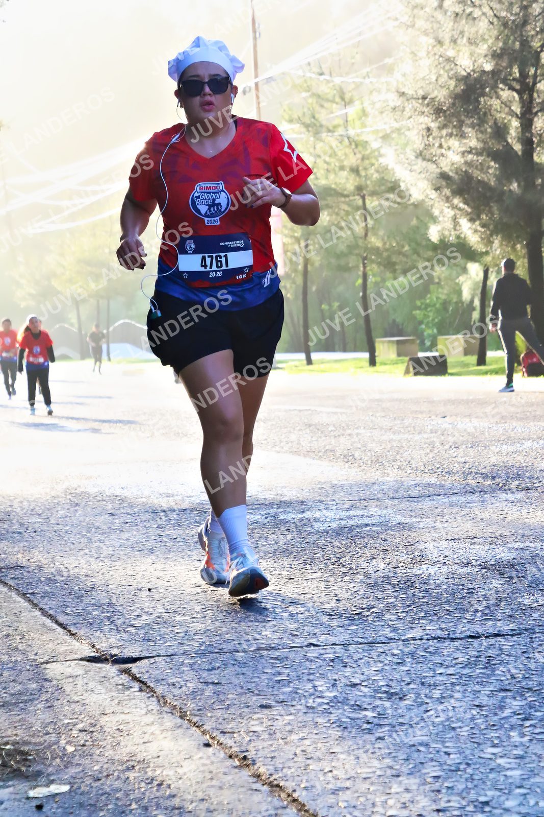 Foto de la CARRERA BIMBO GLOBAL RACE GUADALAJARA en Centro Comercial Andares, Blvd. Puerta de Hierro 4965, Zapopan a las 07:31 · dorsal 4761