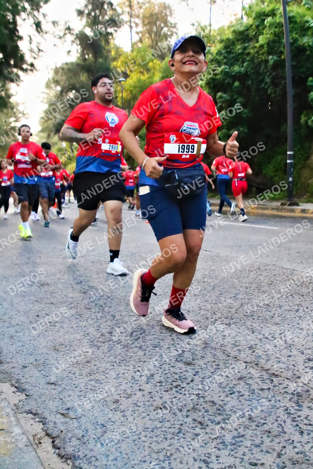 Foto de la CARRERA BIMBO GLOBAL RACE GUADALAJARA en Centro Comercial Andares, Blvd. Puerta de Hierro 4965, Zapopan a las 06:57 · dorsal 1999, 2869