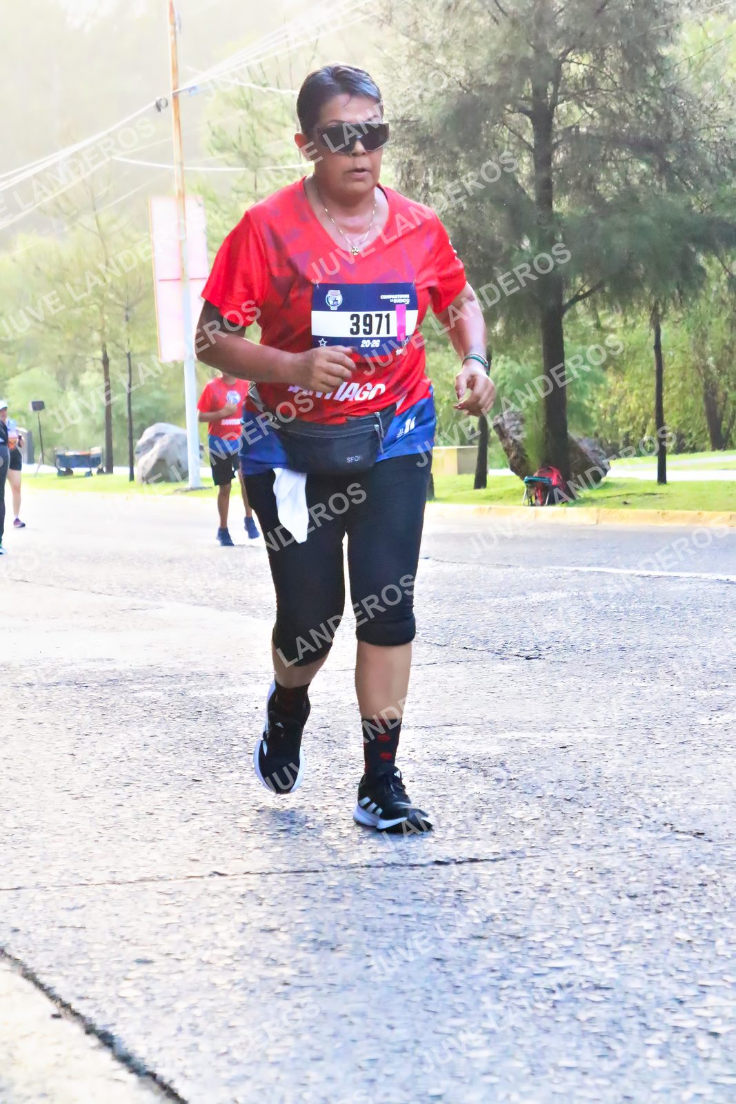 Foto de la CARRERA BIMBO GLOBAL RACE GUADALAJARA en Centro Comercial Andares, Blvd. Puerta de Hierro 4965, Zapopan a las 07:40 · dorsal 3971