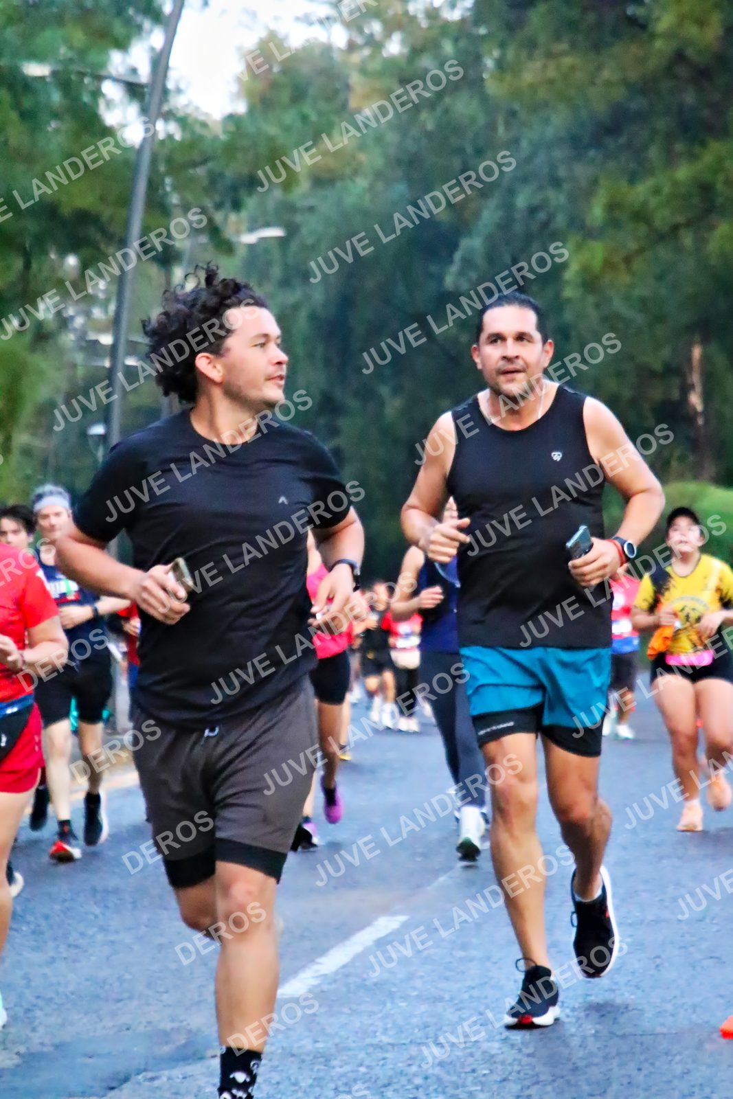 Foto de la CARRERA BIMBO GLOBAL RACE GUADALAJARA en Centro Comercial Andares, Blvd. Puerta de Hierro 4965, Zapopan a las 04:51