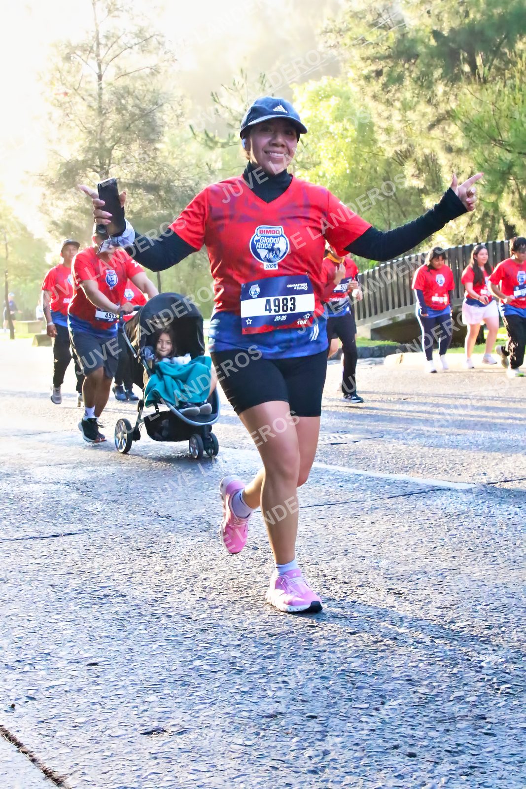 Foto de la CARRERA BIMBO GLOBAL RACE GUADALAJARA en Centro Comercial Andares, Blvd. Puerta de Hierro 4965, Zapopan a las 07:23 · dorsal 4983
