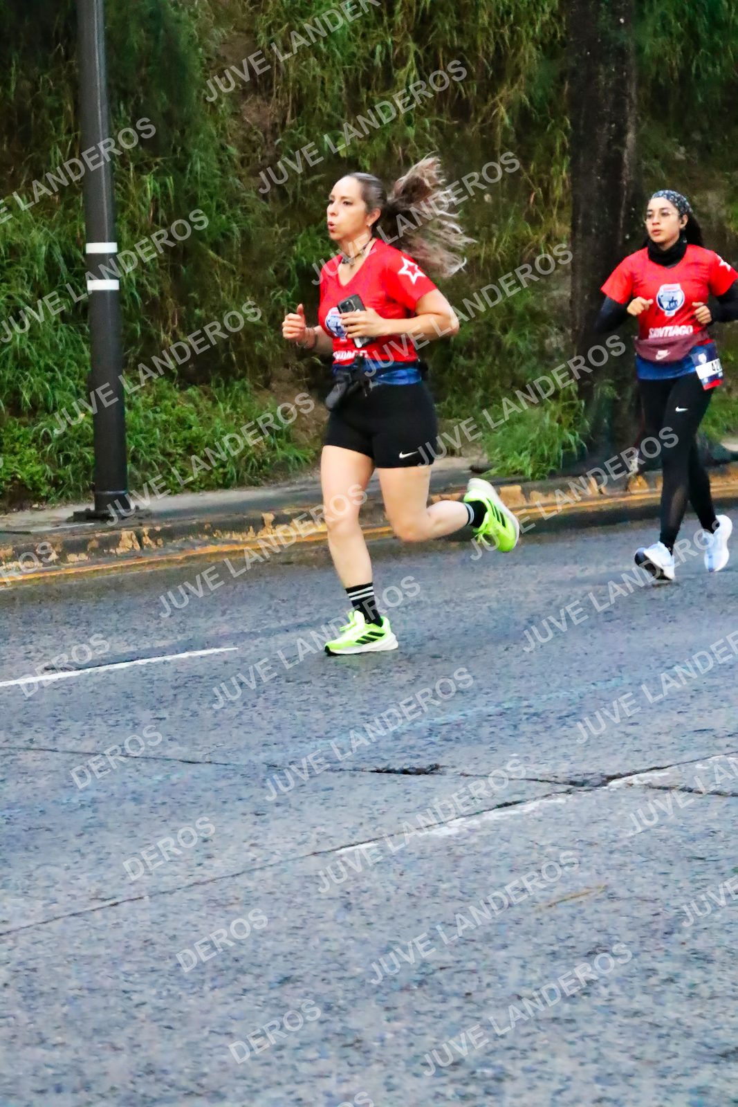 Foto de la CARRERA BIMBO GLOBAL RACE GUADALAJARA en Centro Comercial Andares, Blvd. Puerta de Hierro 4965, Zapopan a las 04:54