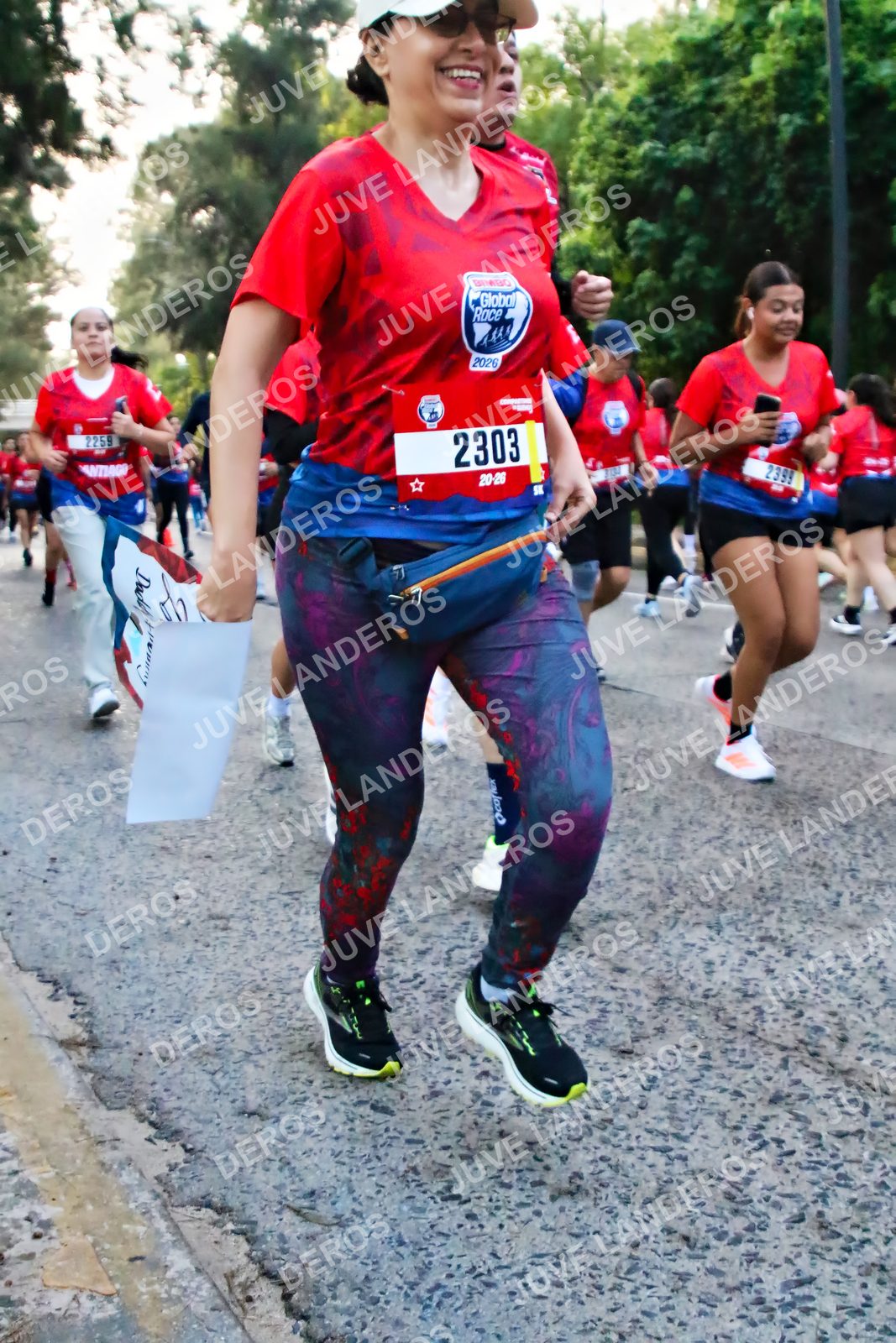 Foto de la CARRERA BIMBO GLOBAL RACE GUADALAJARA en Centro Comercial Andares, Blvd. Puerta de Hierro 4965, Zapopan a las 07:00 · dorsal 2303, 2259, 2399