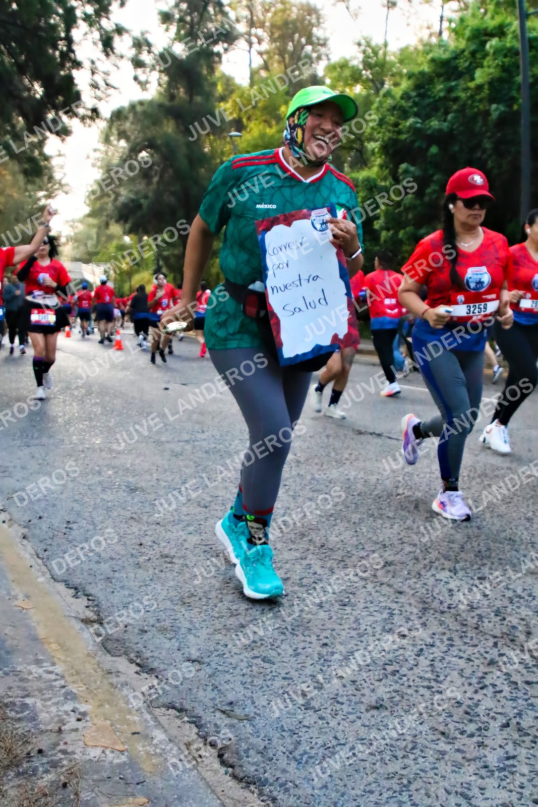 Foto de la CARRERA BIMBO GLOBAL RACE GUADALAJARA en Centro Comercial Andares, Blvd. Puerta de Hierro 4965, Zapopan a las 06:59 · dorsal 3259
