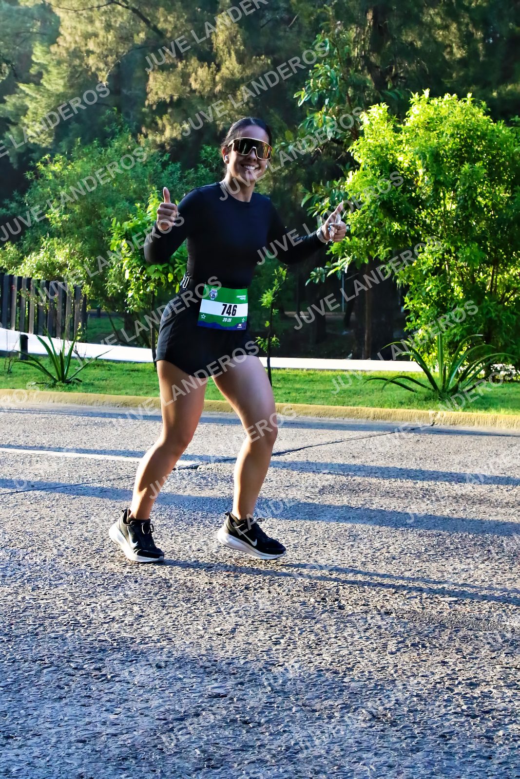 Foto de la CARRERA BIMBO GLOBAL RACE GUADALAJARA en Centro Comercial Andares, Blvd. Puerta de Hierro 4965, Zapopan a las 07:27 · dorsal 746