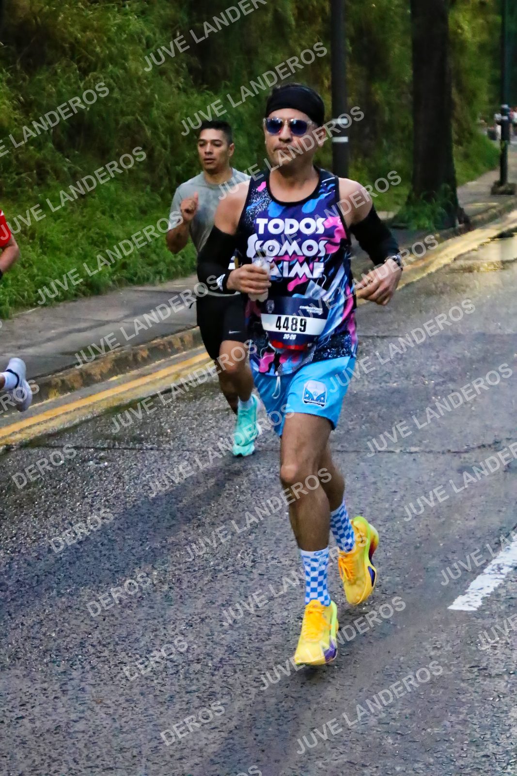 Foto de la CARRERA BIMBO GLOBAL RACE GUADALAJARA en Centro Comercial Andares, Blvd. Puerta de Hierro 4965, Zapopan a las 06:36 · dorsal 4489