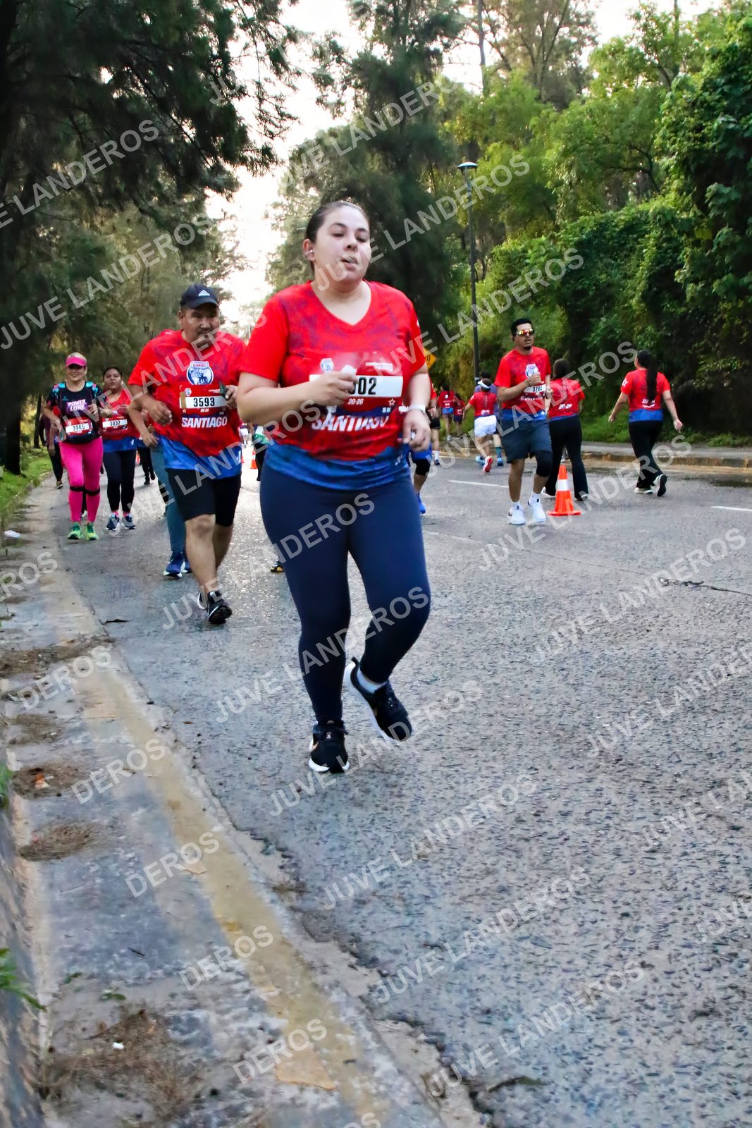 Foto de la CARRERA BIMBO GLOBAL RACE GUADALAJARA en Centro Comercial Andares, Blvd. Puerta de Hierro 4965, Zapopan a las 07:03 · dorsal 3593