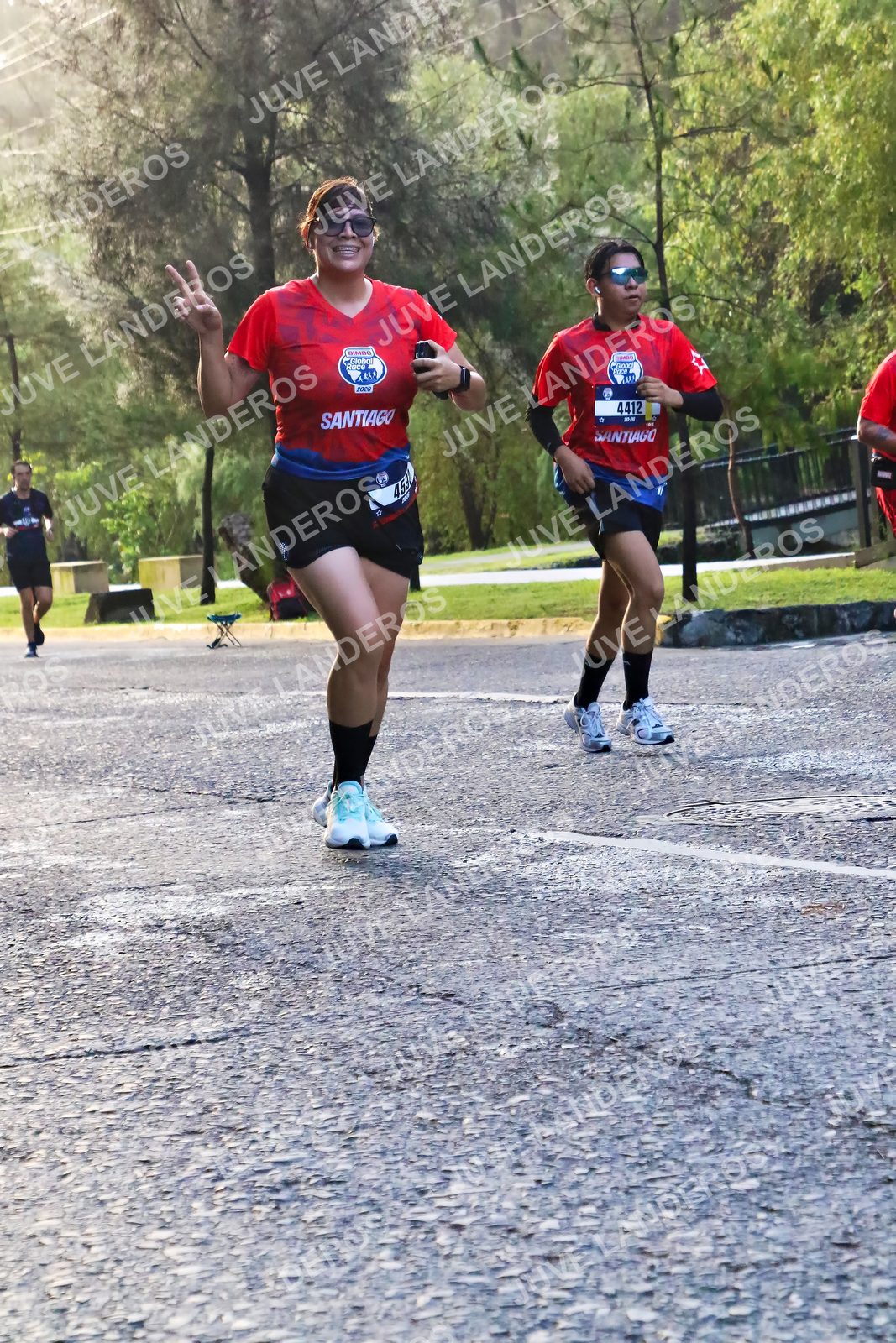 Foto de la CARRERA BIMBO GLOBAL RACE GUADALAJARA en Centro Comercial Andares, Blvd. Puerta de Hierro 4965, Zapopan a las 07:37 · dorsal 4412