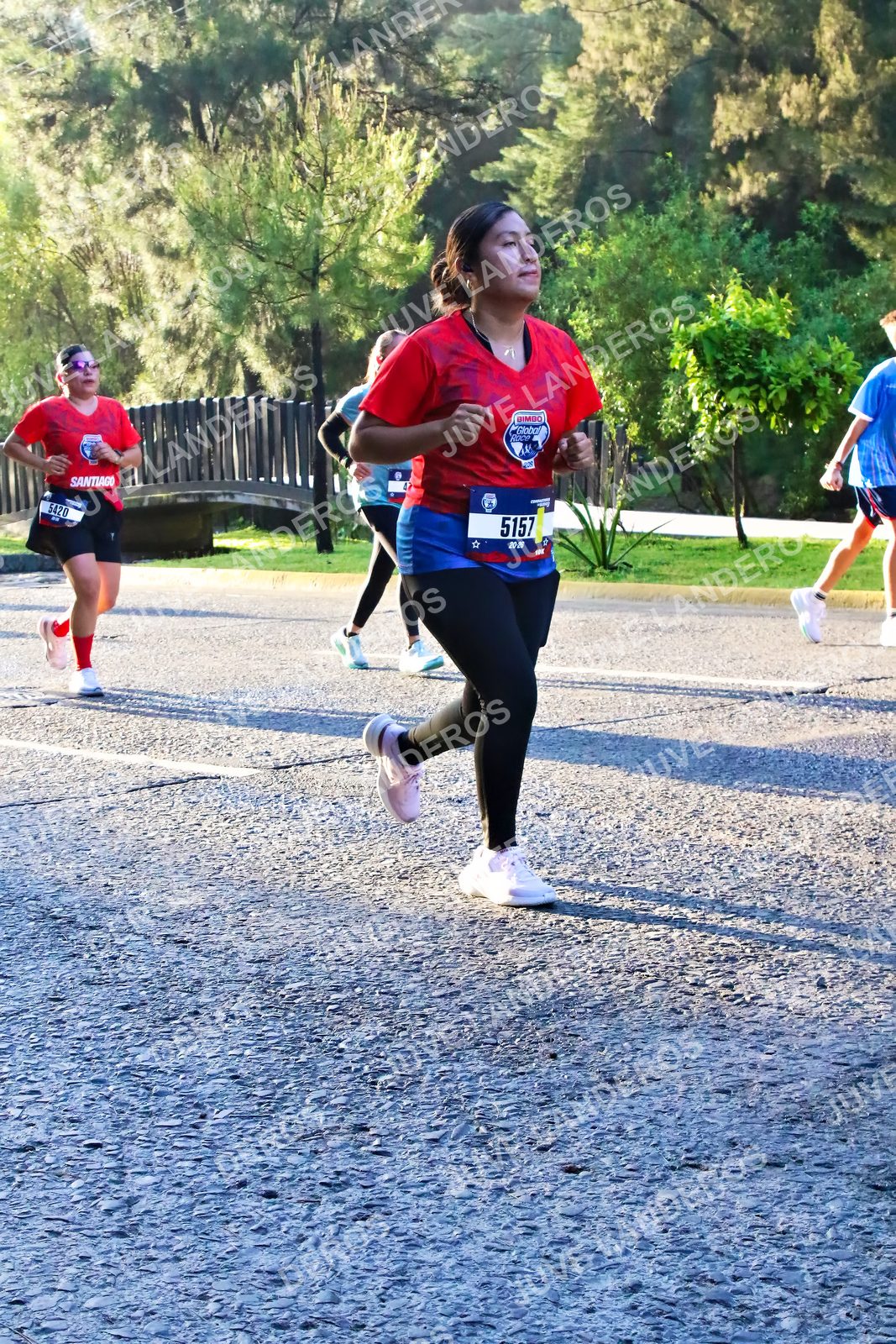 Foto de la CARRERA BIMBO GLOBAL RACE GUADALAJARA en Centro Comercial Andares, Blvd. Puerta de Hierro 4965, Zapopan a las 07:30 · dorsal 5157, 5420