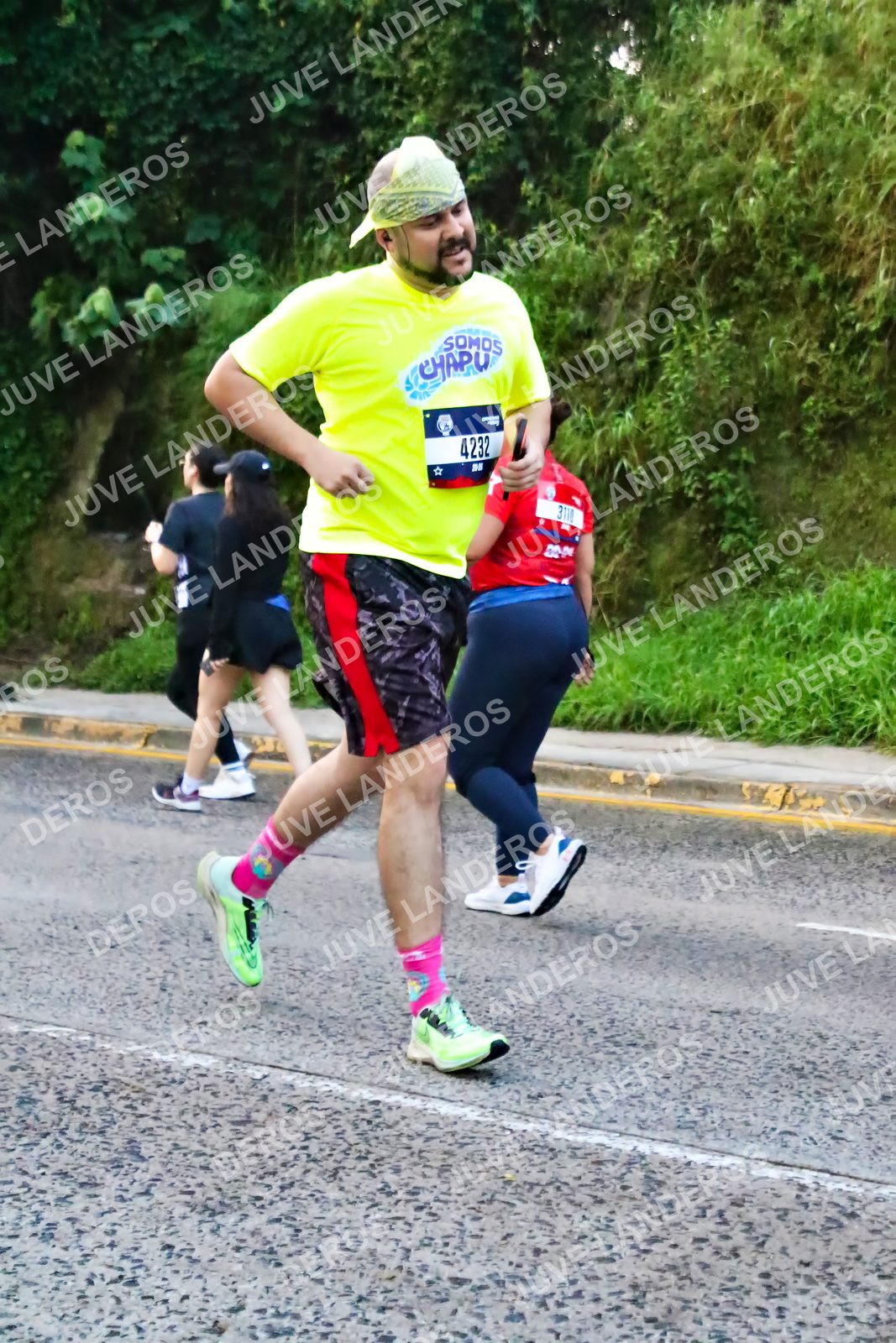 Foto de la CARRERA BIMBO GLOBAL RACE GUADALAJARA en Centro Comercial Andares, Blvd. Puerta de Hierro 4965, Zapopan a las 07:02 · dorsal 4232, 3110
