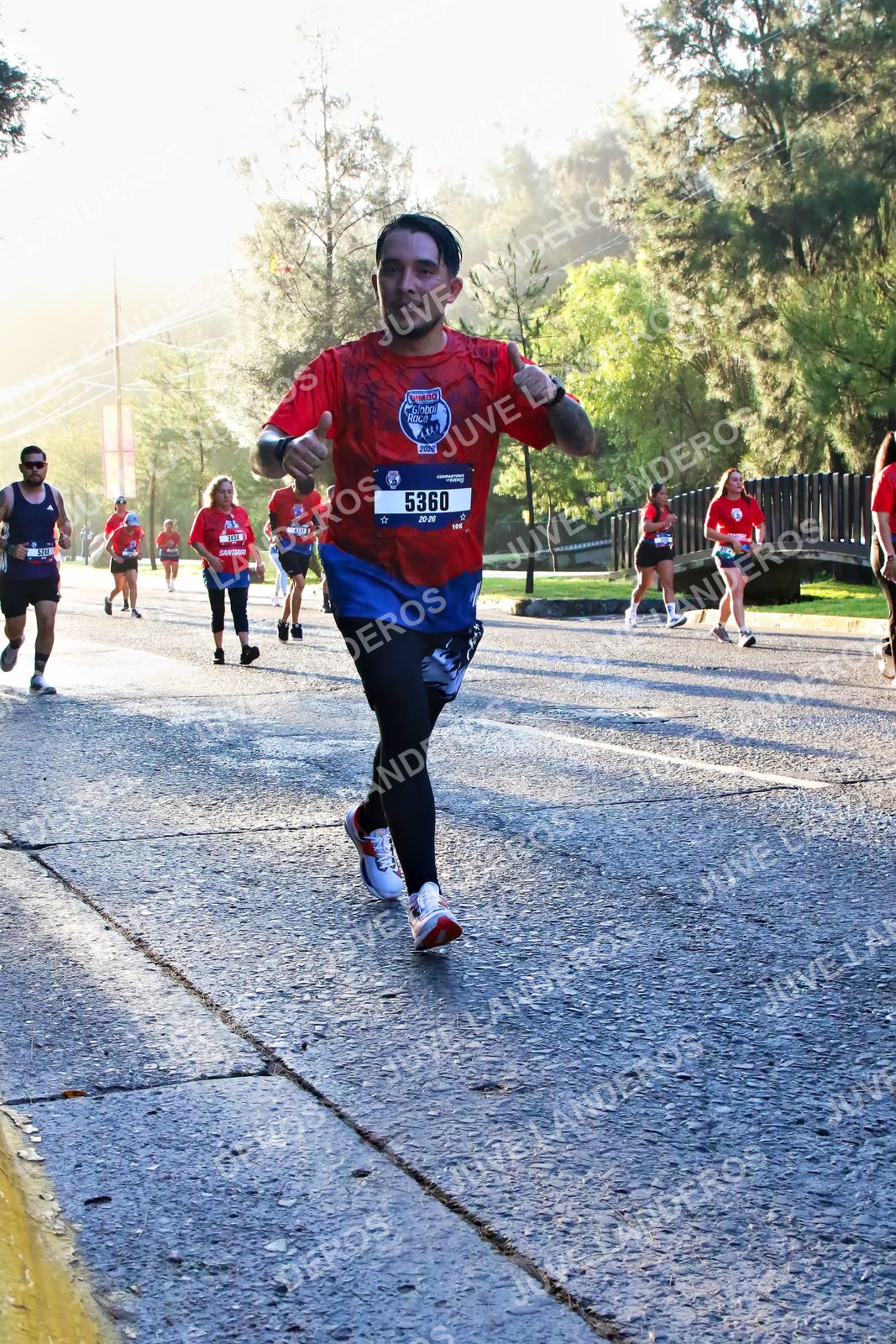 Foto de la CARRERA BIMBO GLOBAL RACE GUADALAJARA en Centro Comercial Andares, Blvd. Puerta de Hierro 4965, Zapopan a las 07:26 · dorsal 5360, 2020