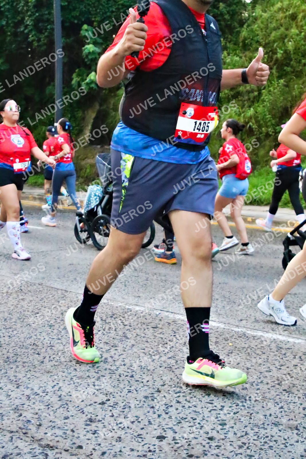 Foto de la CARRERA BIMBO GLOBAL RACE GUADALAJARA en Centro Comercial Andares, Blvd. Puerta de Hierro 4965, Zapopan a las 07:00 · dorsal 1485, 1754