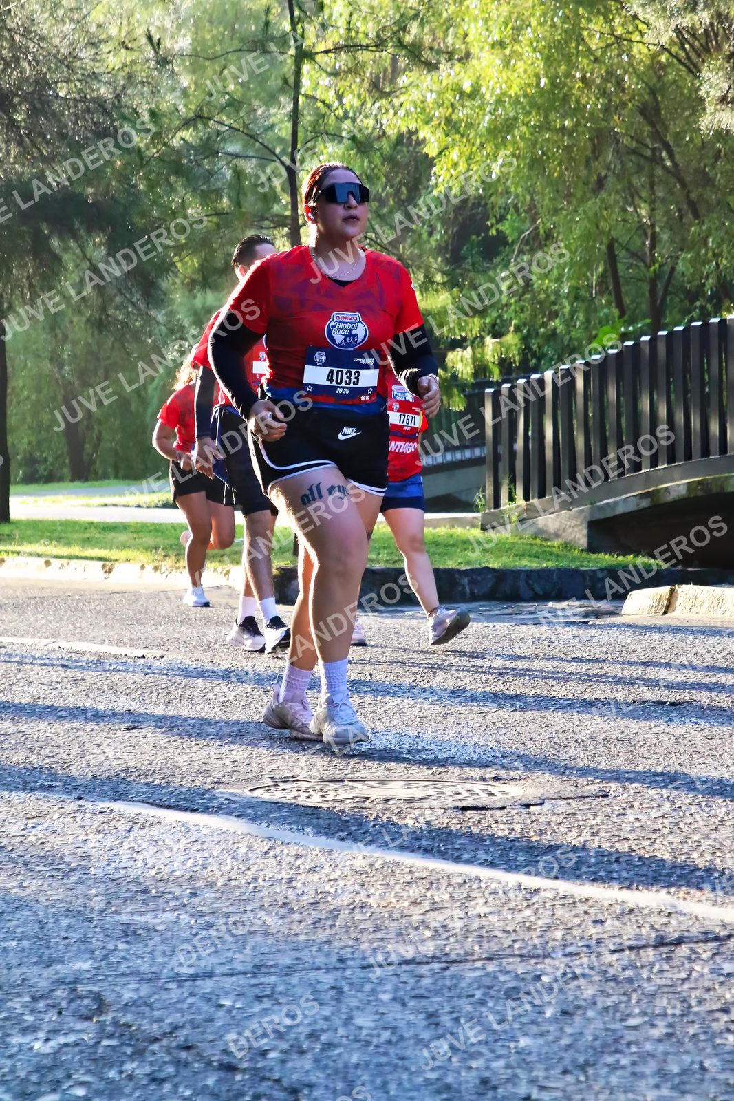 Foto de la CARRERA BIMBO GLOBAL RACE GUADALAJARA en Centro Comercial Andares, Blvd. Puerta de Hierro 4965, Zapopan a las 07:29 · dorsal 4033, 17671