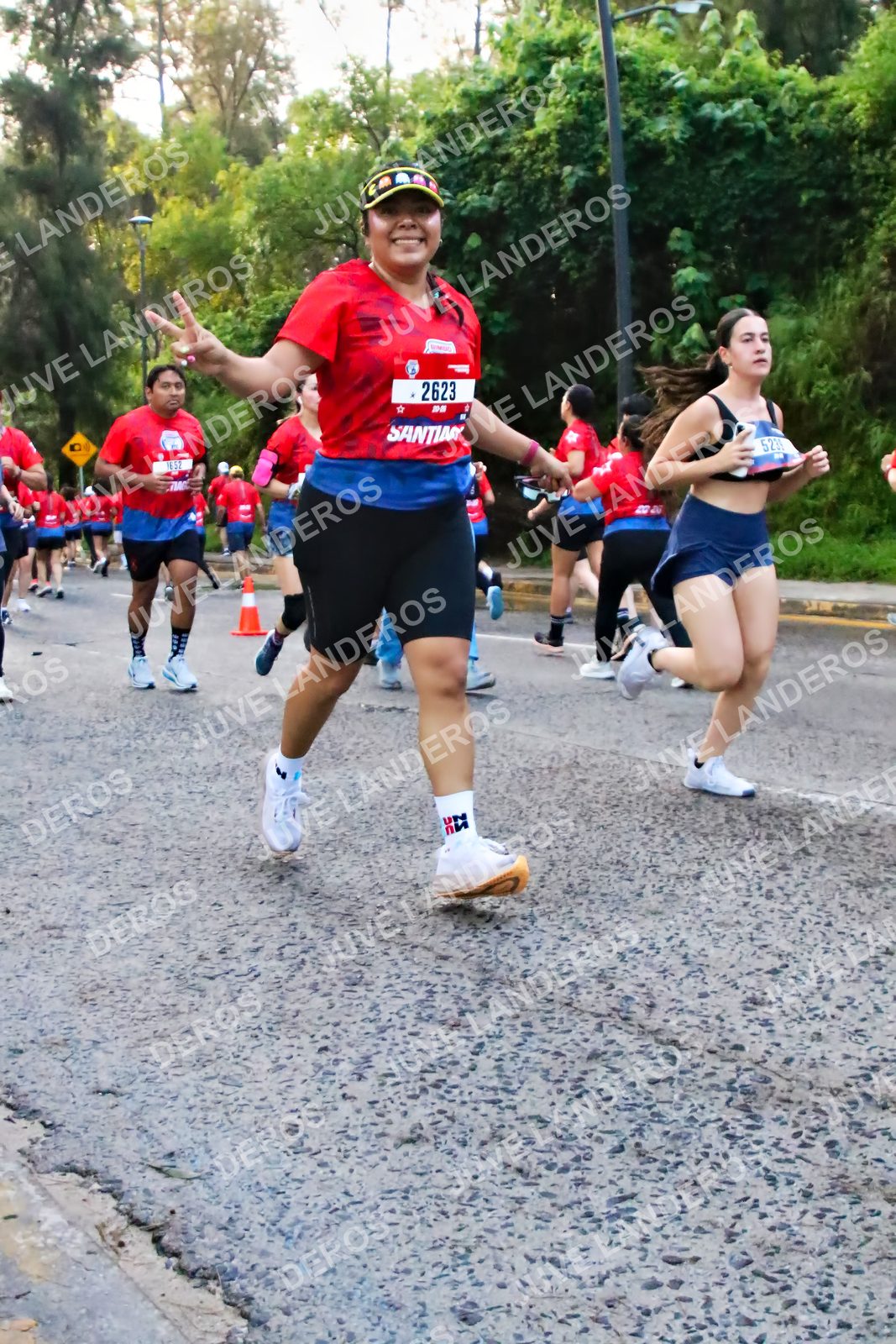 Foto de la CARRERA BIMBO GLOBAL RACE GUADALAJARA en Centro Comercial Andares, Blvd. Puerta de Hierro 4965, Zapopan a las 06:59 · dorsal 2623